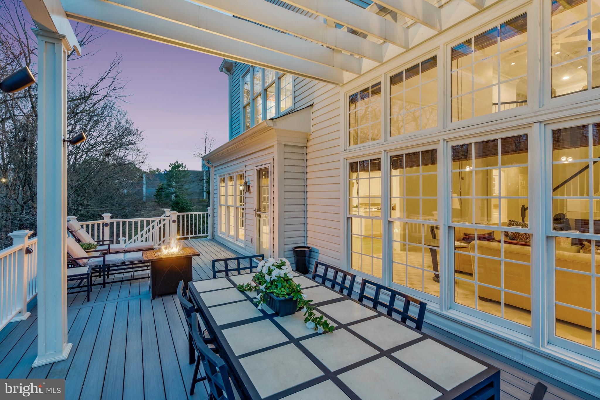 SMC MCLEAN - Residential