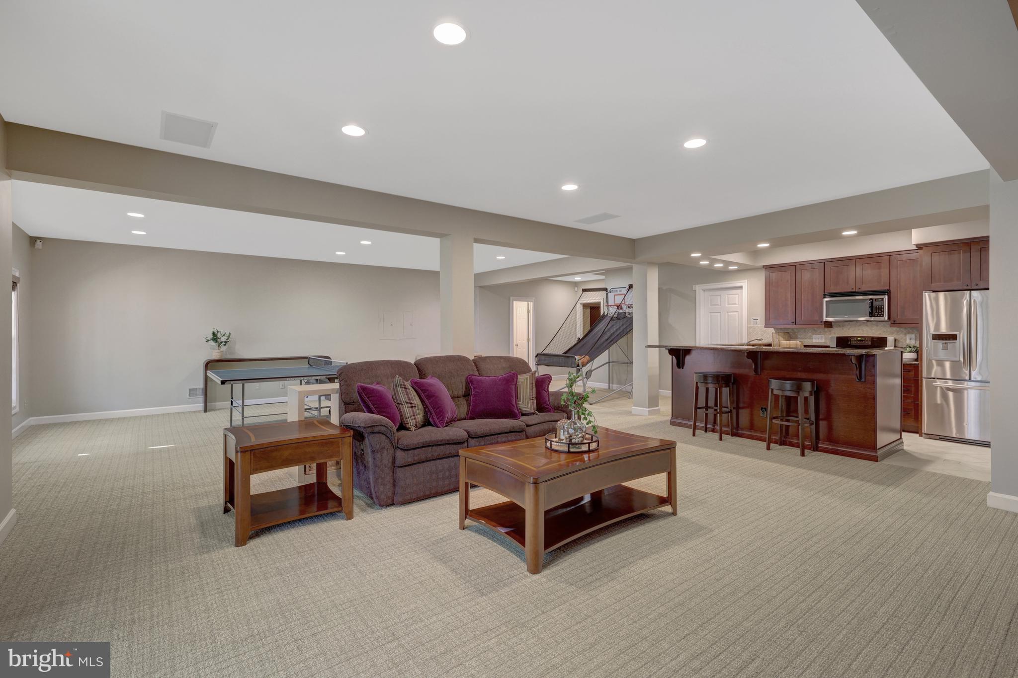 SMC MCLEAN - Residential