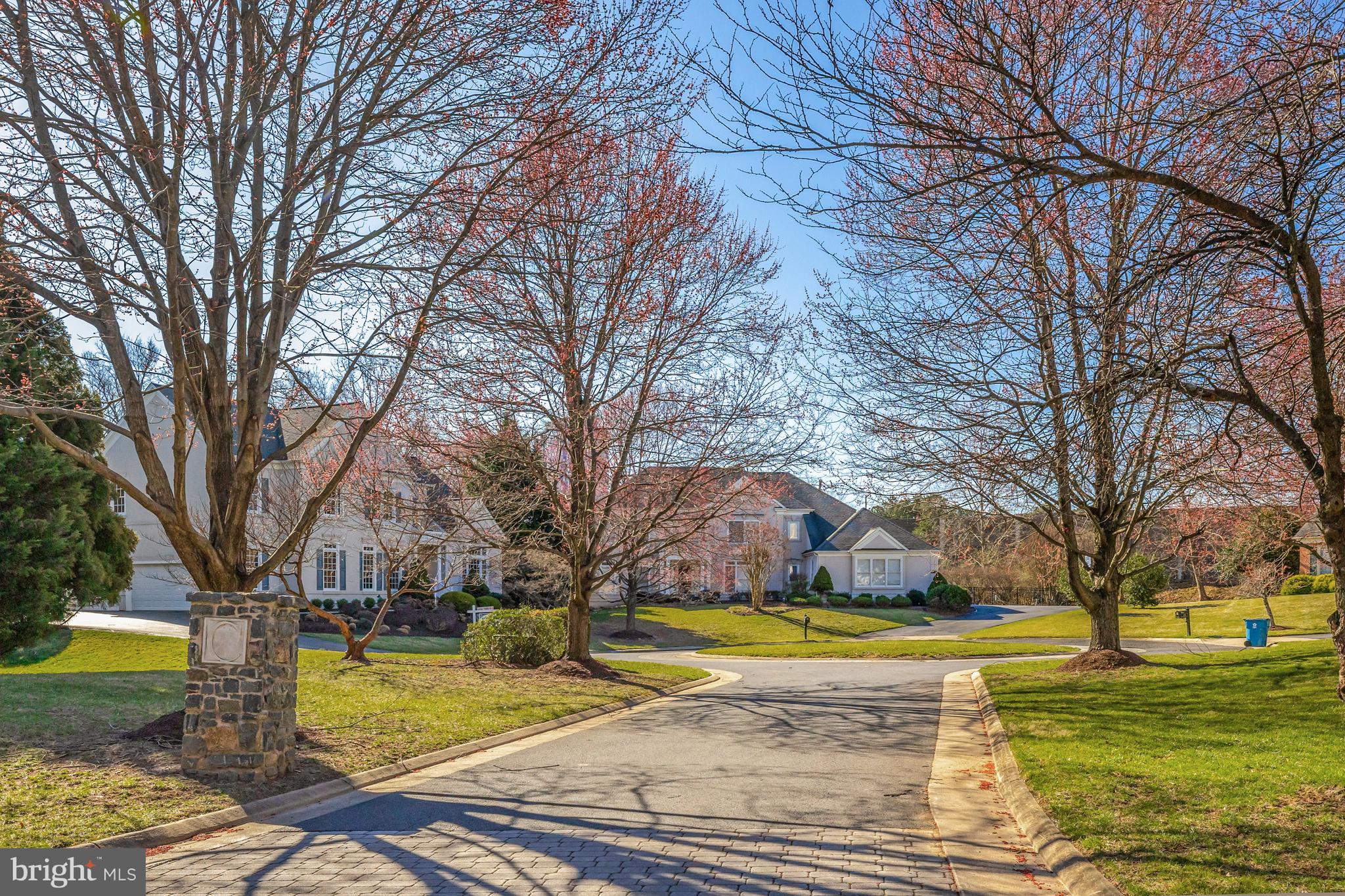 SMC MCLEAN - Residential