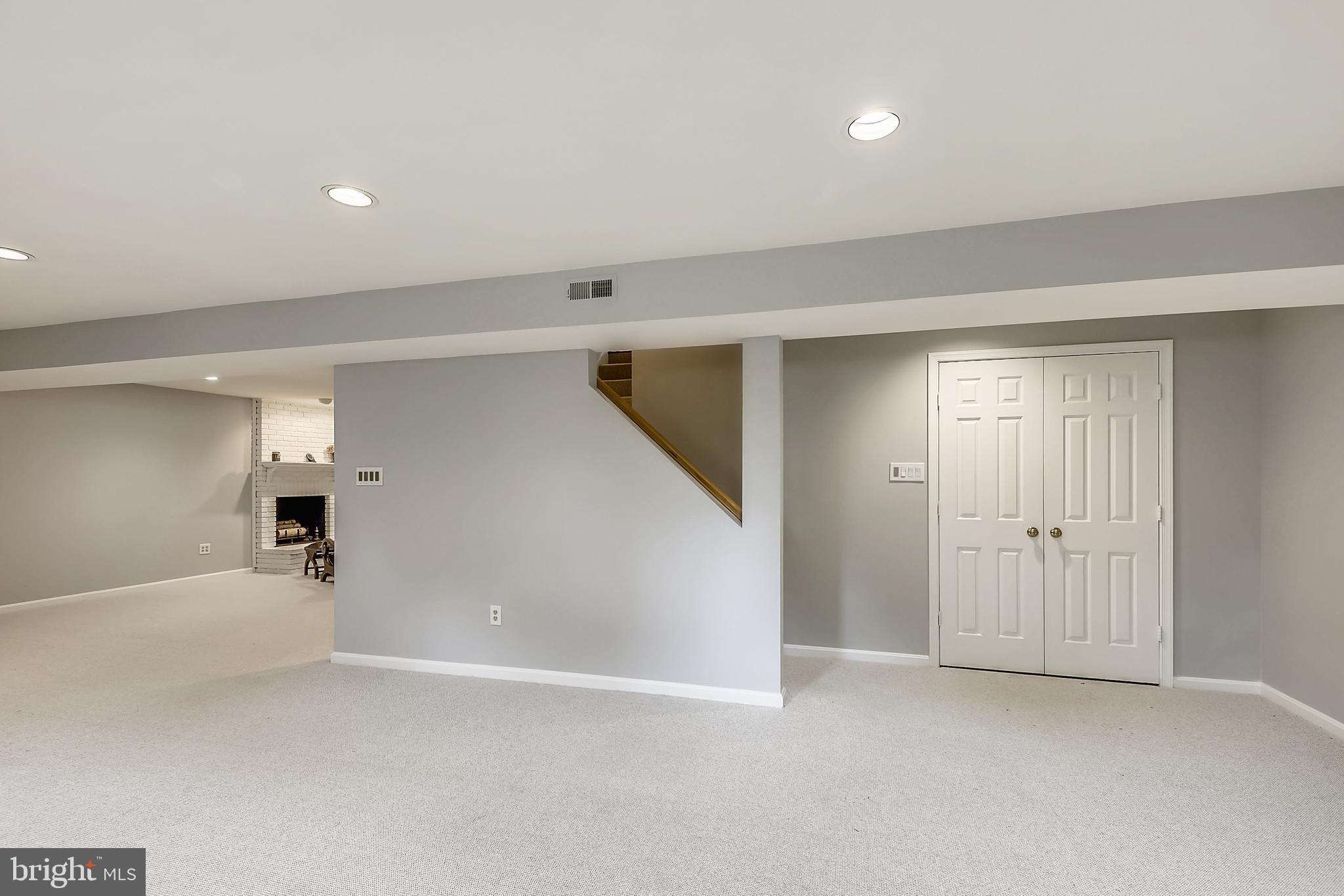 LAKE NORMANDY ESTATES - Residential