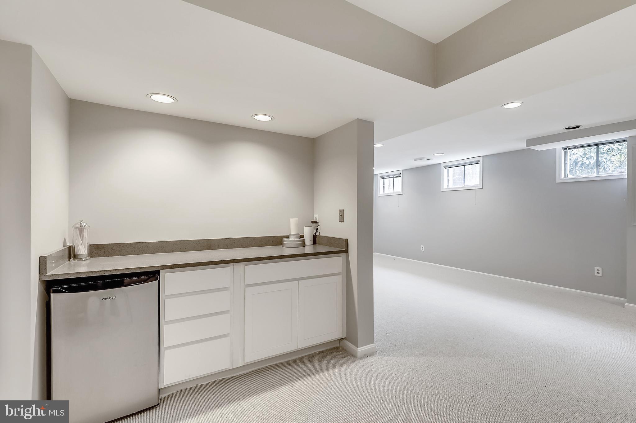 LAKE NORMANDY ESTATES - Residential