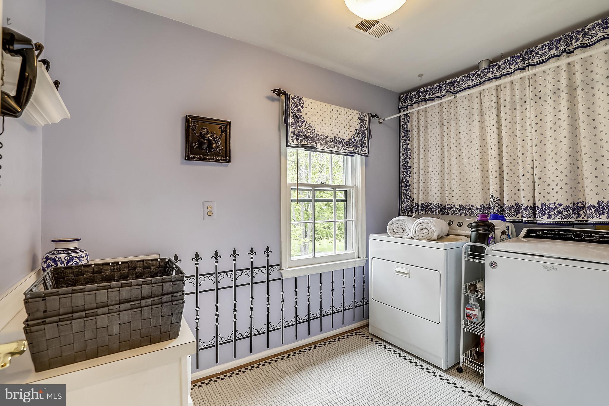 LAKE NORMANDY ESTATES - Residential