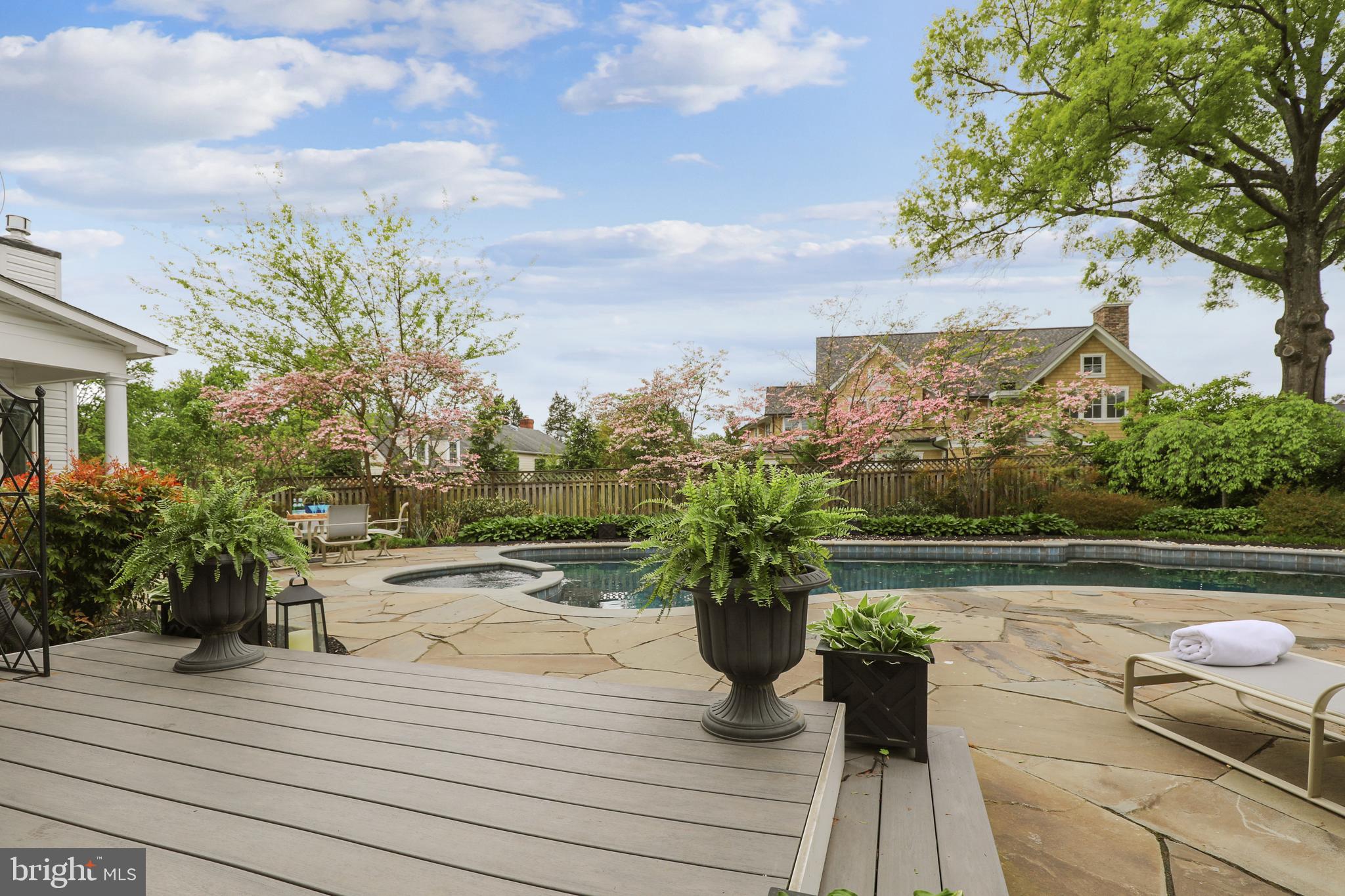 LAKE NORMANDY ESTATES - Residential