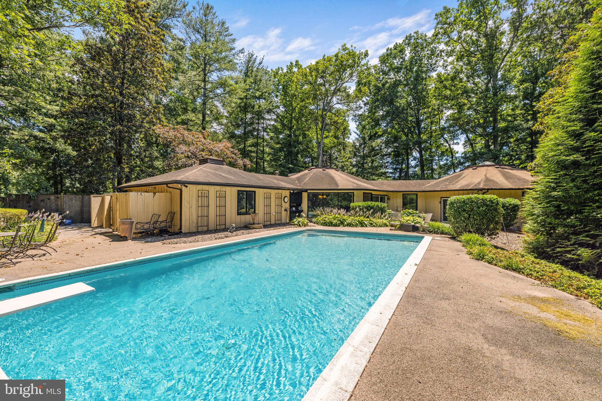 ASHLEY - Residential