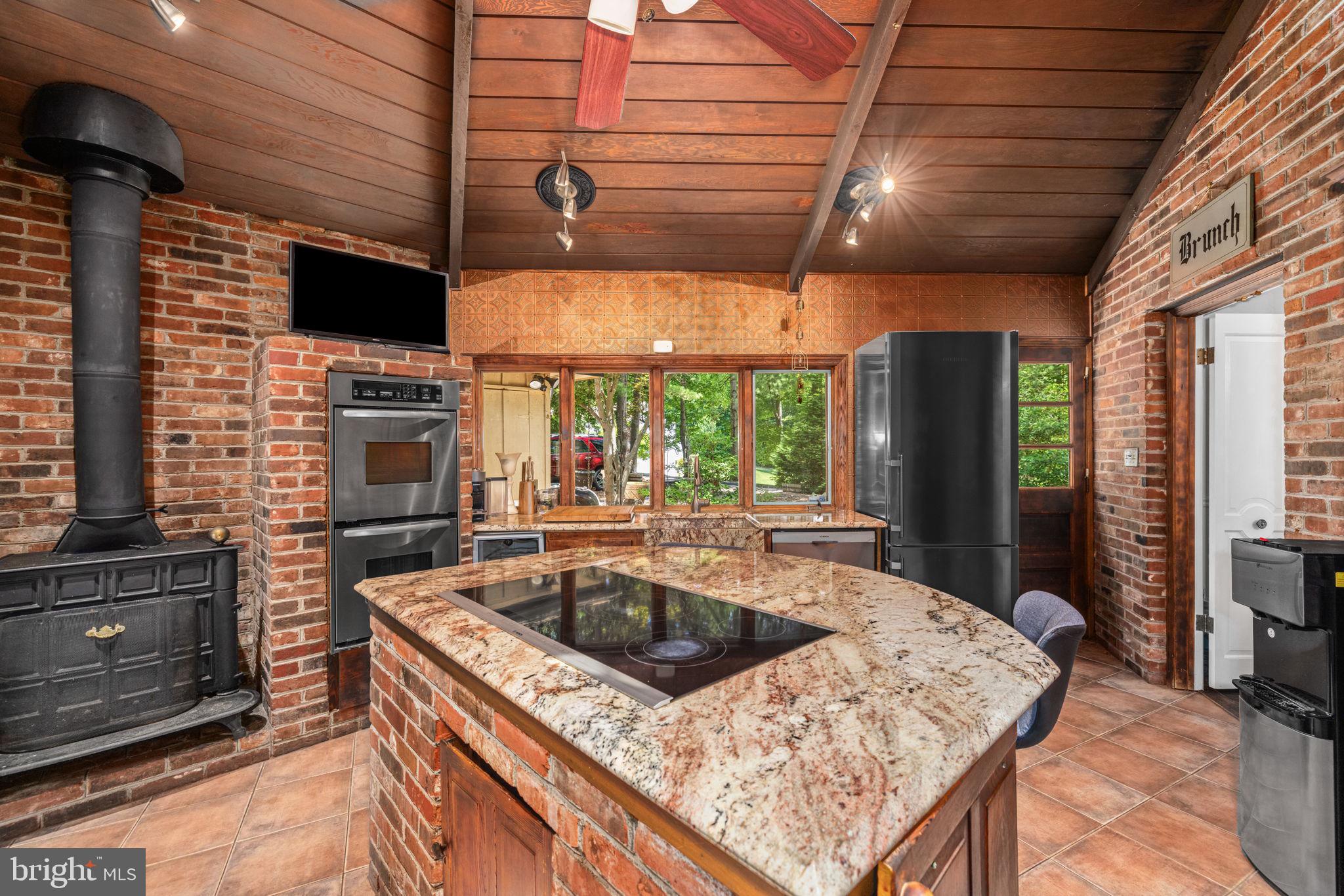 ASHLEY - Residential