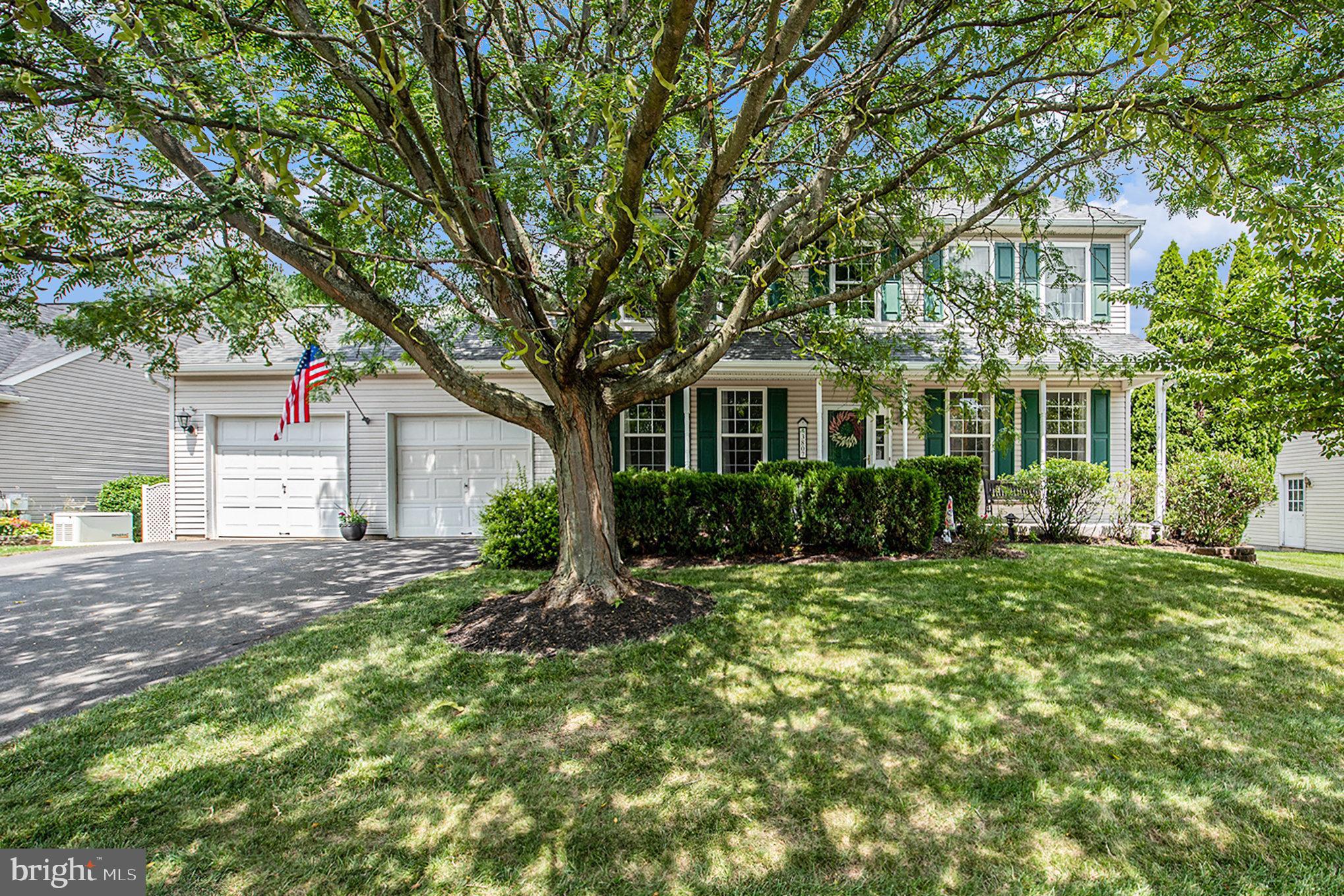 3807 VINCENT DRIVE