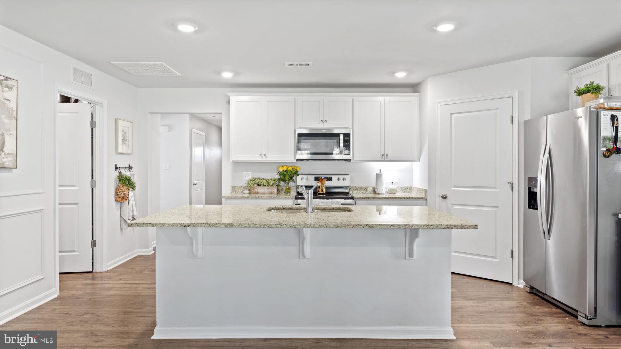 18075 COOLIDGE LANE