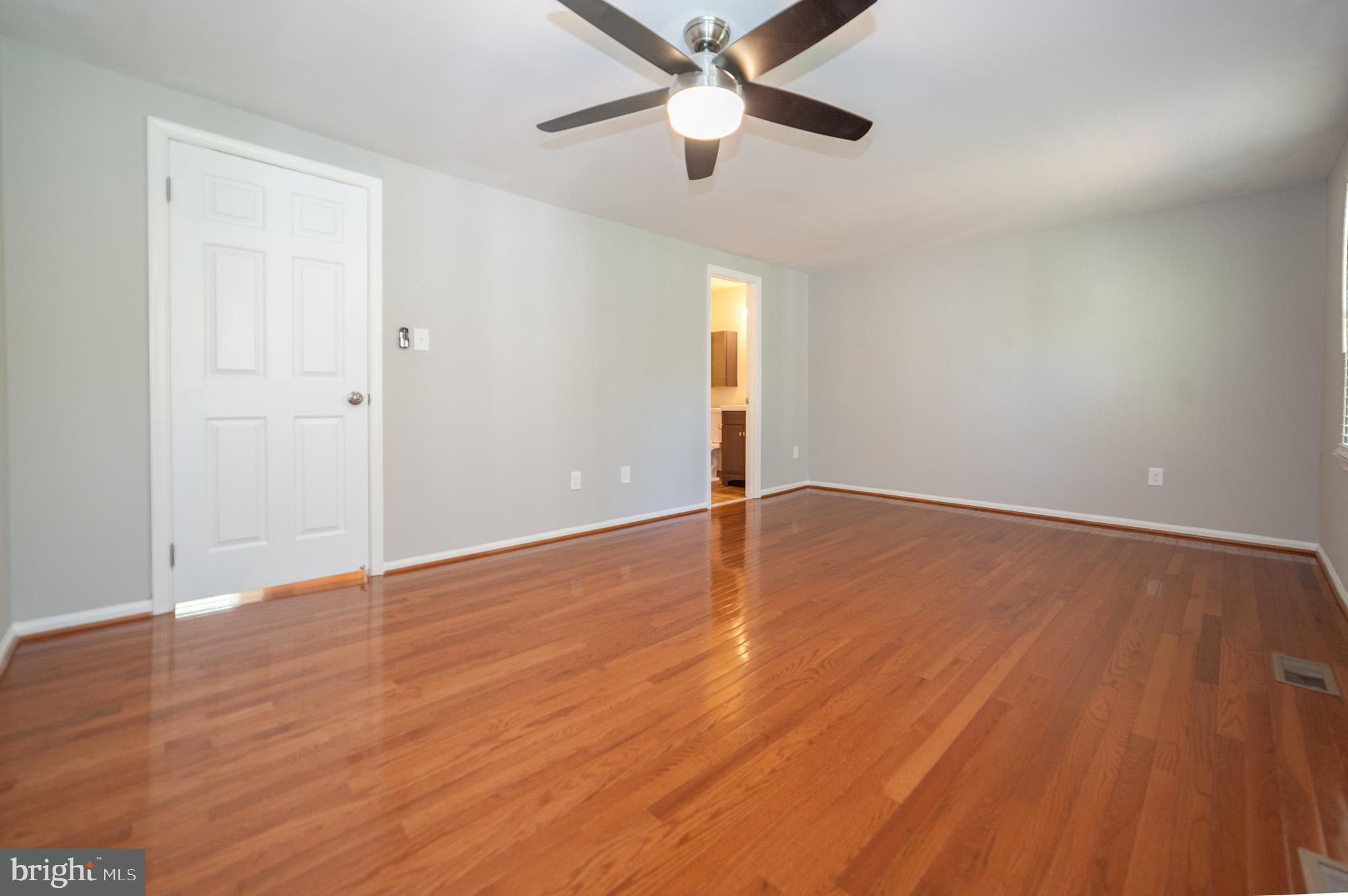 BURKE CENTRE - Residential Lease