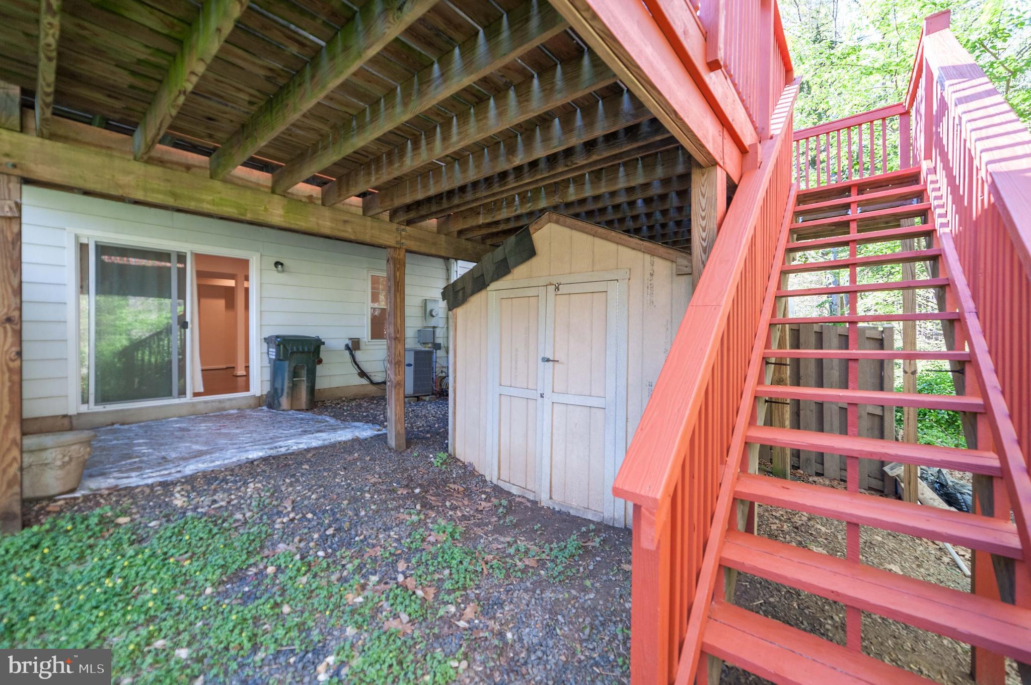 BURKE CENTRE - Residential Lease