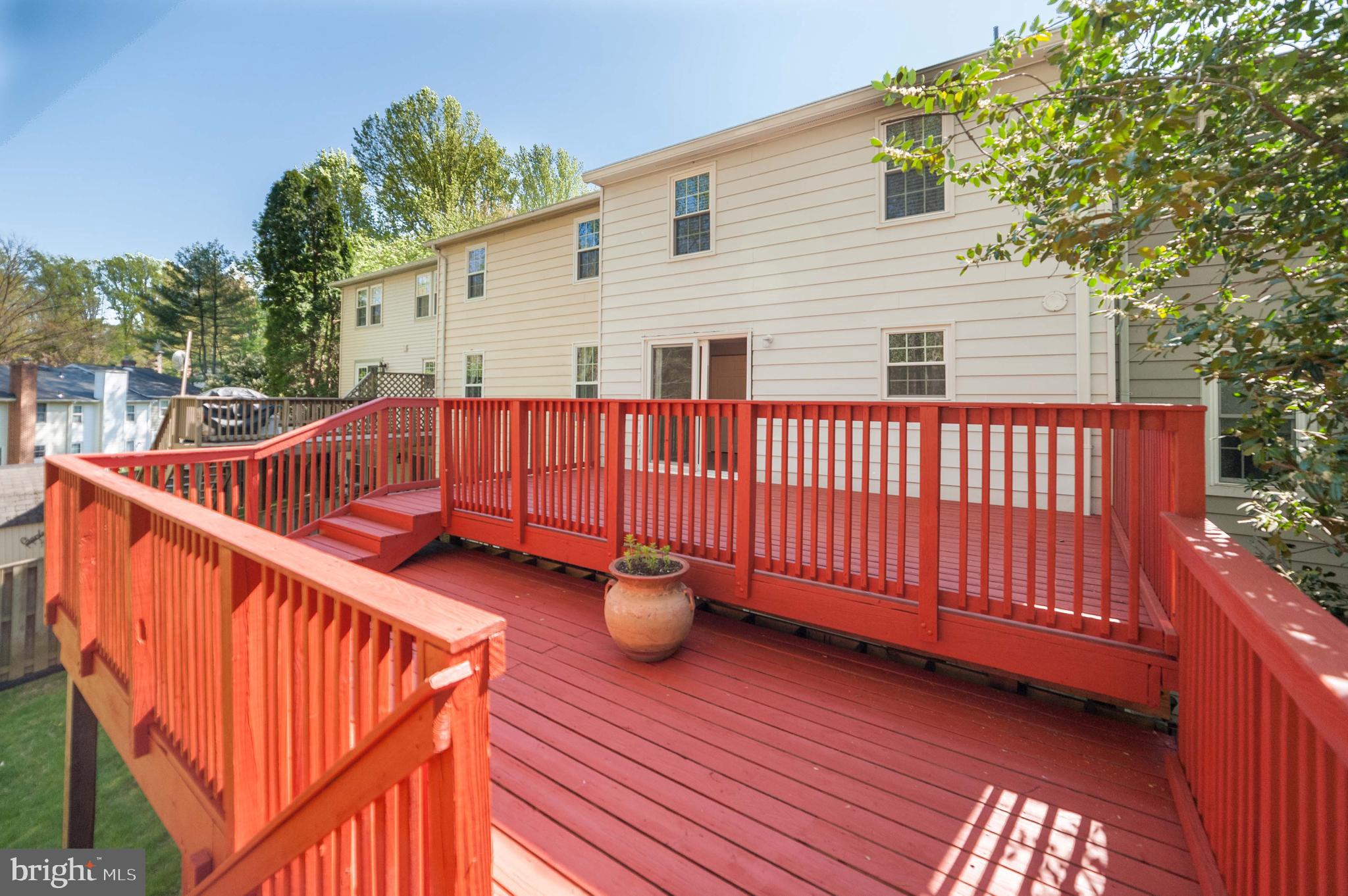 BURKE CENTRE - Residential Lease