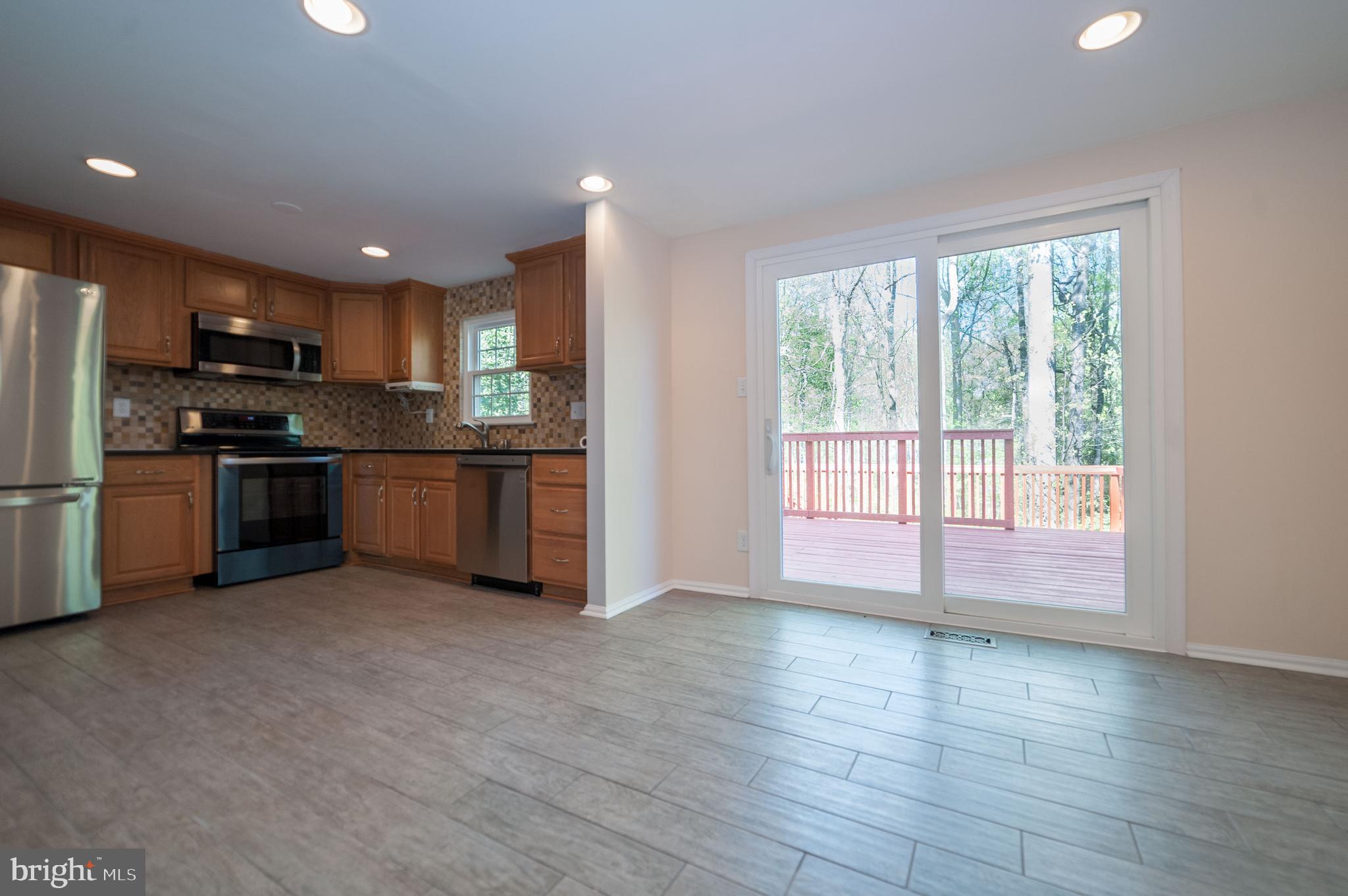 BURKE CENTRE - Residential Lease