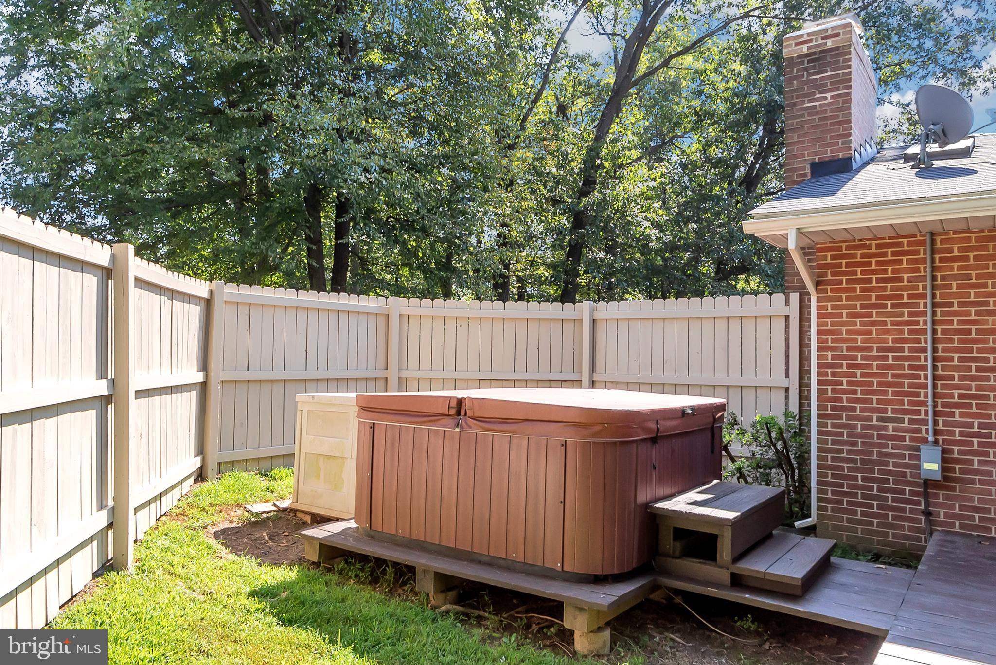 SOUTH CARROLL ESTATES - Residential