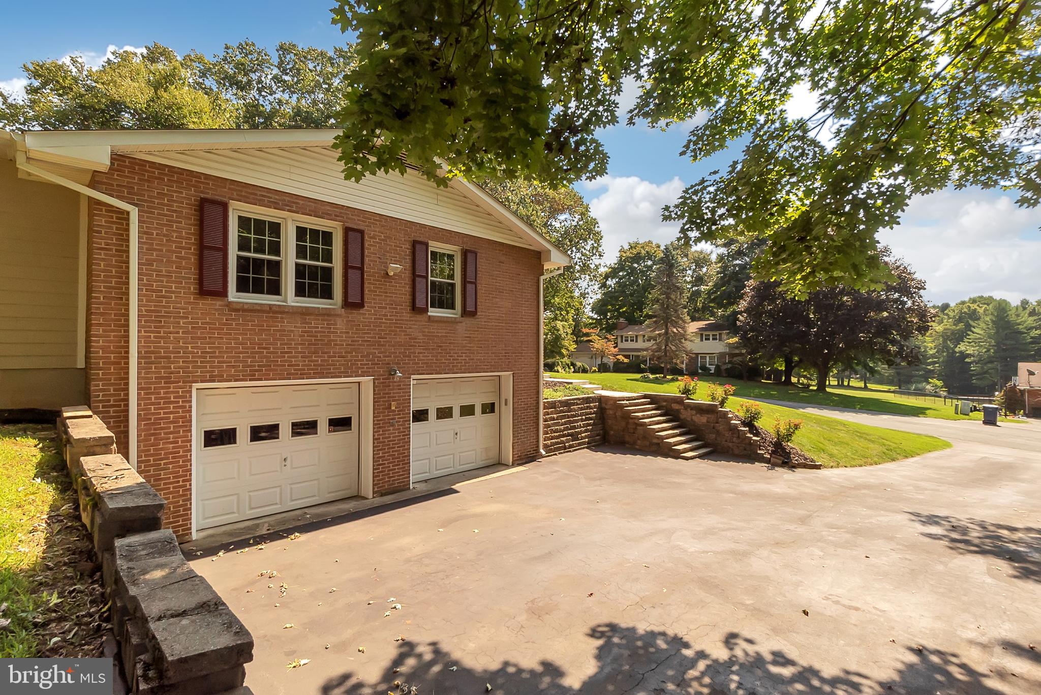 SOUTH CARROLL ESTATES - Residential