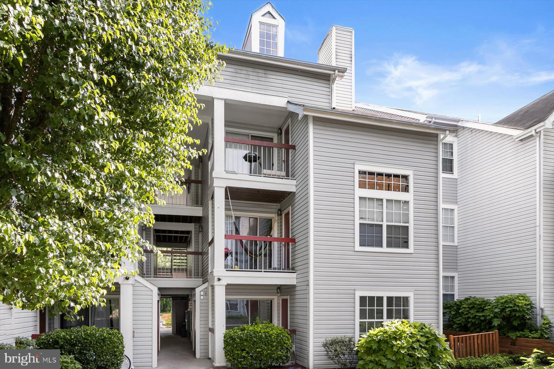 18521 Boysenberry Drive, Unit 242-172, Gaithersburg, MD
Welcome to this beautifully updated 2-bedroom, 1-bathroom first-level condo located in the tranquil Breckenridge Condominium community in Gaithersburg, Maryland. This outstanding home seamlessly combines modern enhancements with the beauty of nature.
As you enter, you’ll be greeted by a fully remodeled kitchen featuring stainless steel appliances, which flows into a spacious living and dining area adorned with brand-new luxury vinyl plank flooring. The open-concept design is flooded with natural light, fostering a warm and inviting ambiance throughout.
The generously sized primary bedroom boasts new luxury vinyl plank flooring and ample closet space. Completing this home is a beautifully renovated bathroom and a secondary bedroom, which is brightened by large windows and a generous closet. Step outside to your private patio, overlooking lush greenery, providing a perfect retreat for your morning coffee or evening unwinding.
Convenience is key with your own parking space and the impressive amenities offered by the community, including tennis courts, a swimming pool, a picnic area, a playground, and a fitness center. This pet-friendly residence is ideally situated near Lake Forest Mall, local libraries, and the picturesque lakes of Montgomery Village. With quick access to Costco and nearby shopping centers, as well as Seneca Creek State Park, a wealth of shopping, dining, and recreational options is right at your fingertips.
For commuters, the easy access to I-270, I-370, Metro bus stops, and Gaithersburg MARC makes travel simple. Don’t miss your chance to own this charming condo that perfectly balances modern living with serene tranquility.