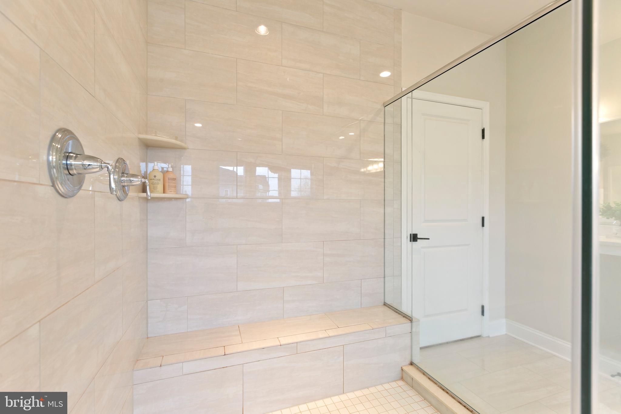 WEATHERSTONE - Residential