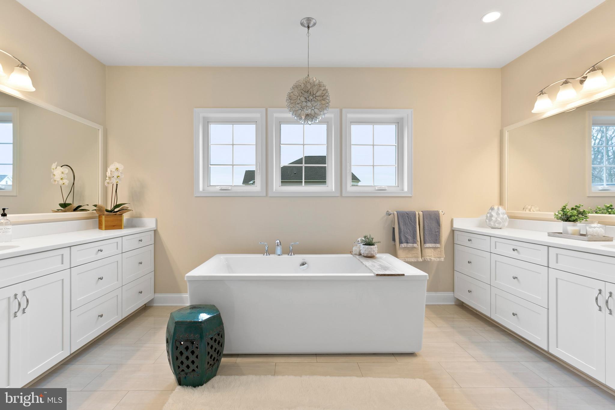 WEATHERSTONE - Residential