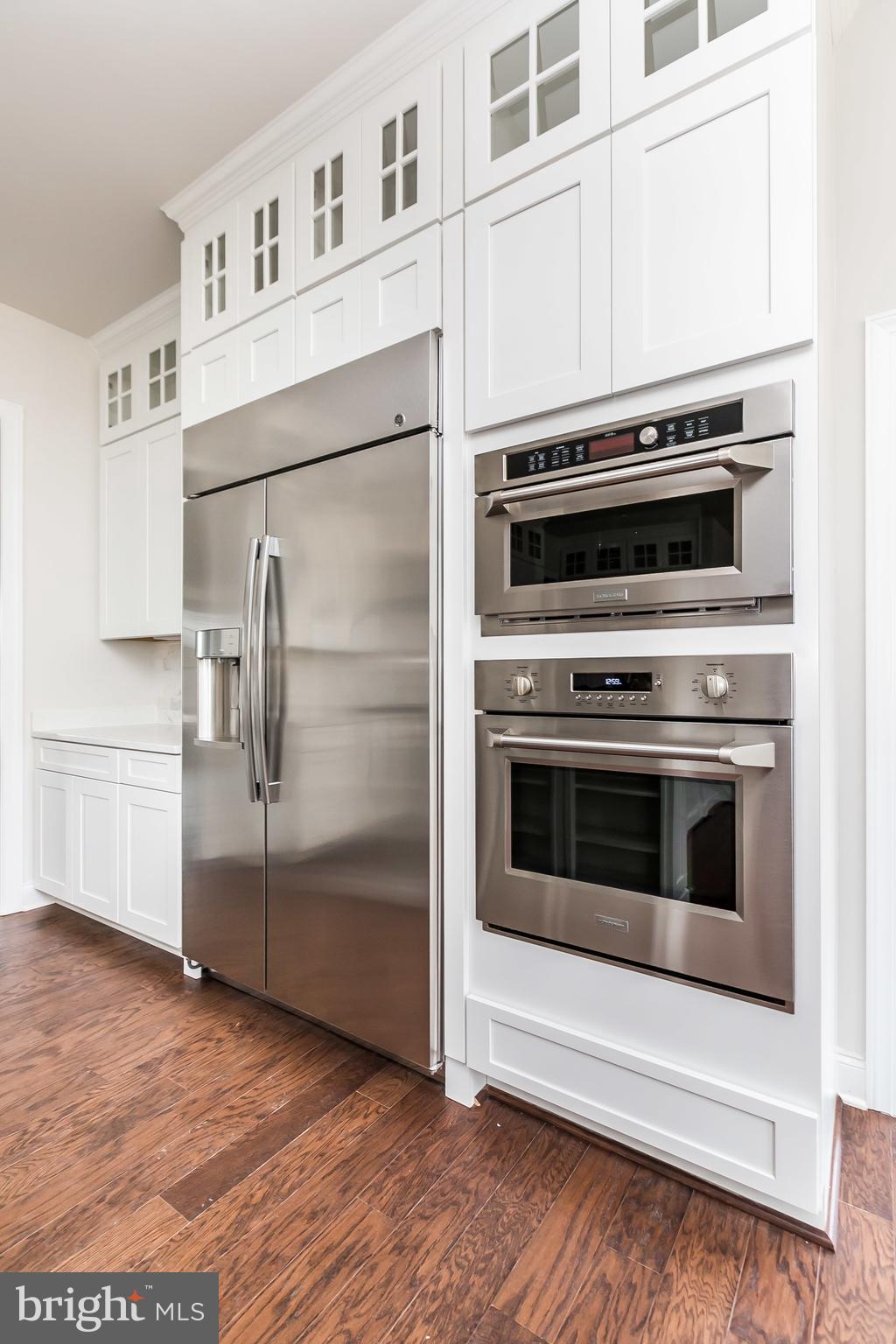 WEATHERSTONE - Residential