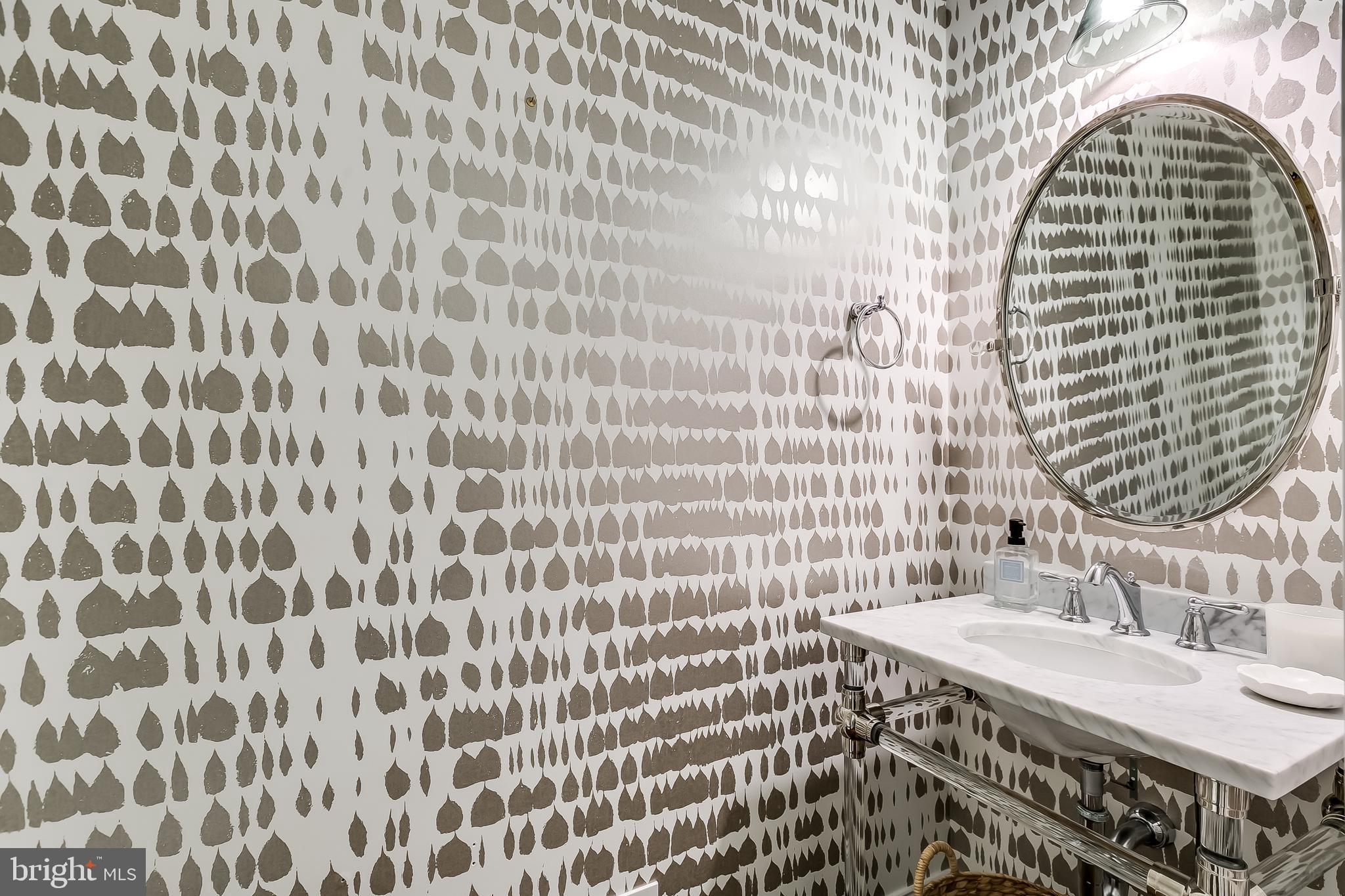 WEATHERSTONE - Residential