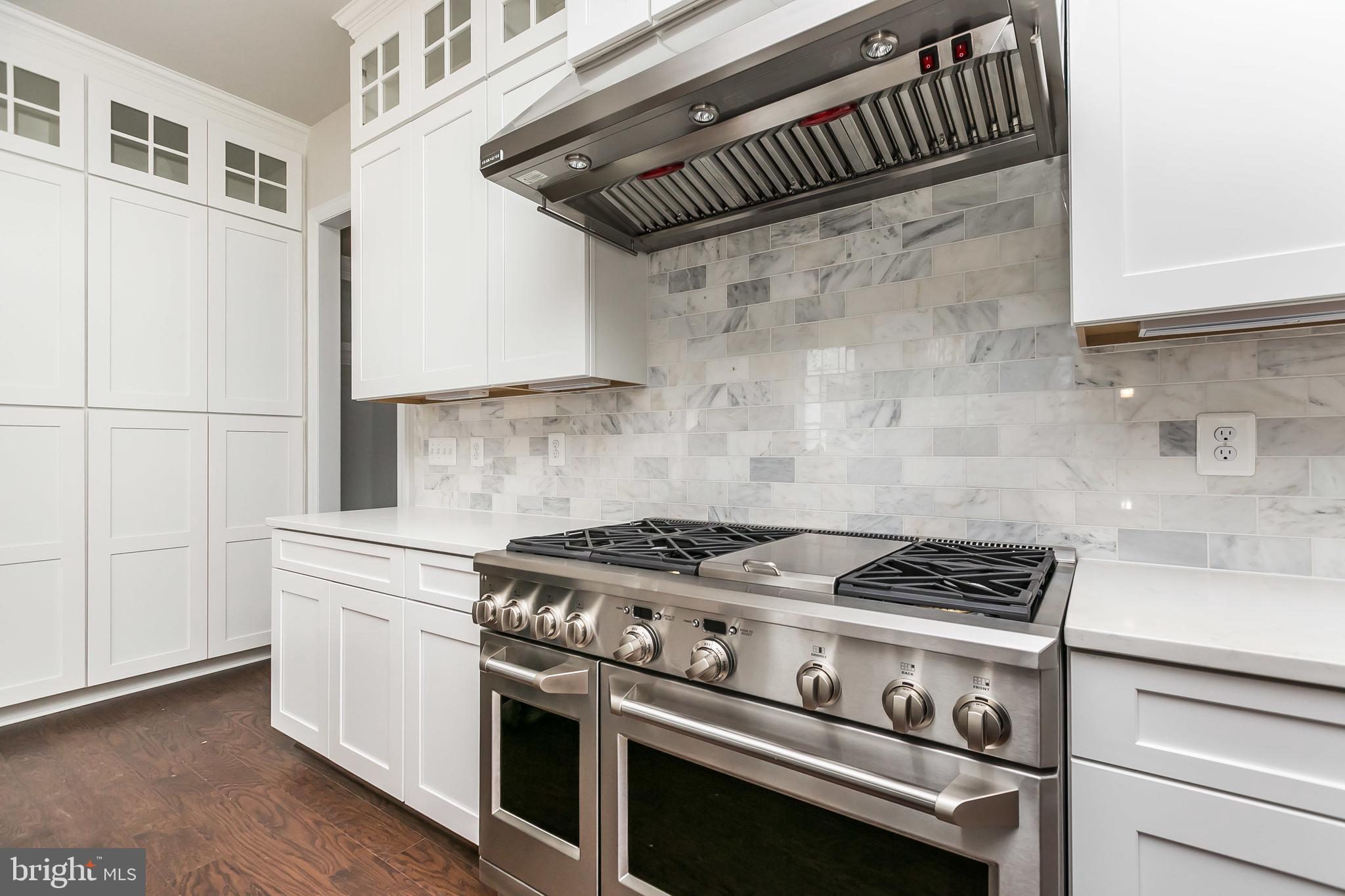 WEATHERSTONE - Residential