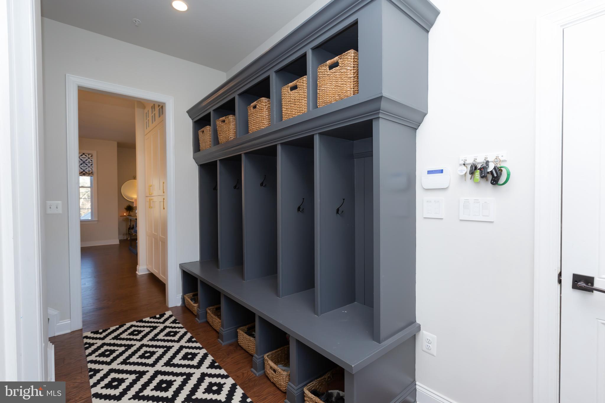 WEATHERSTONE - Residential