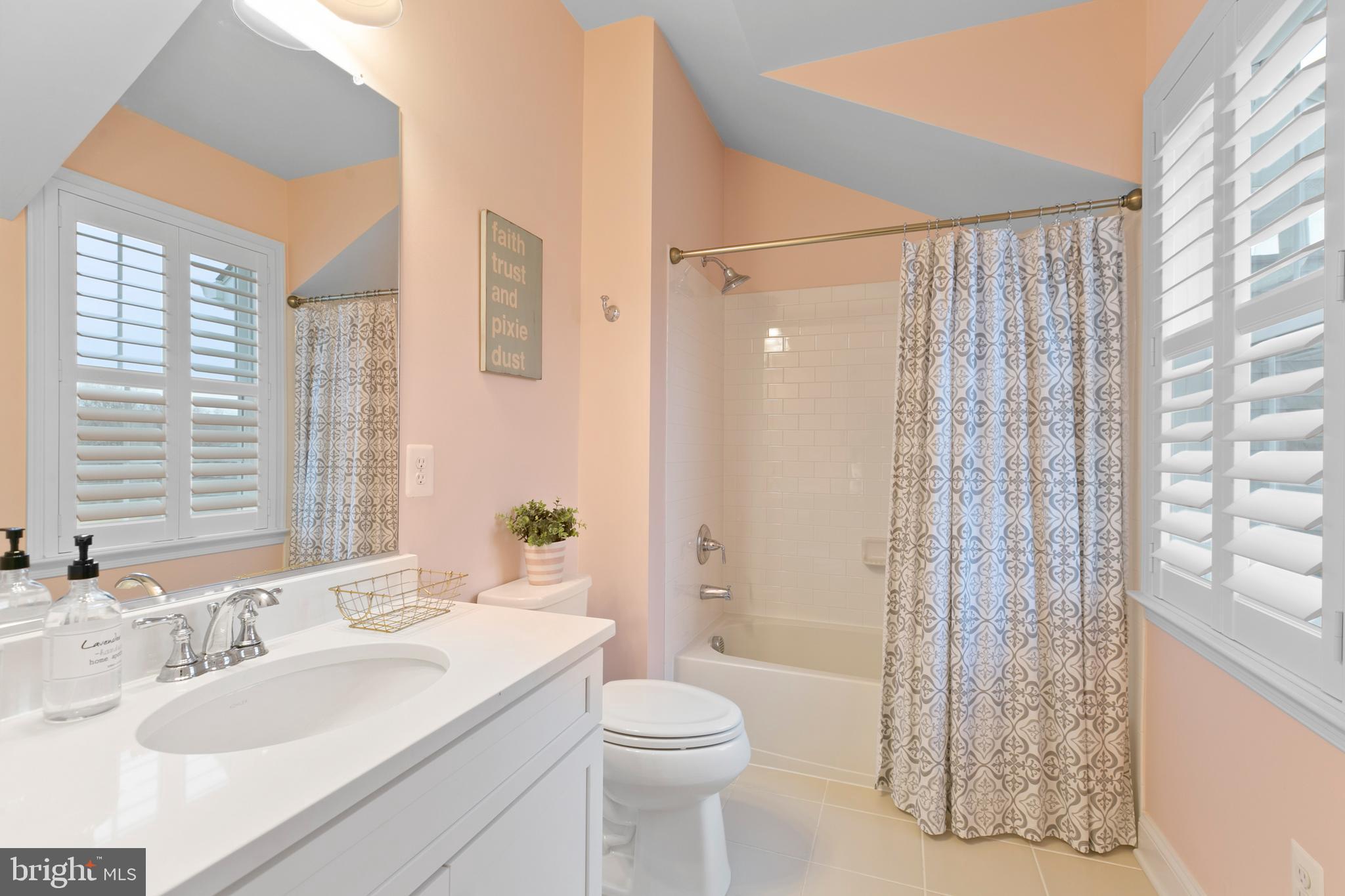 WEATHERSTONE - Residential