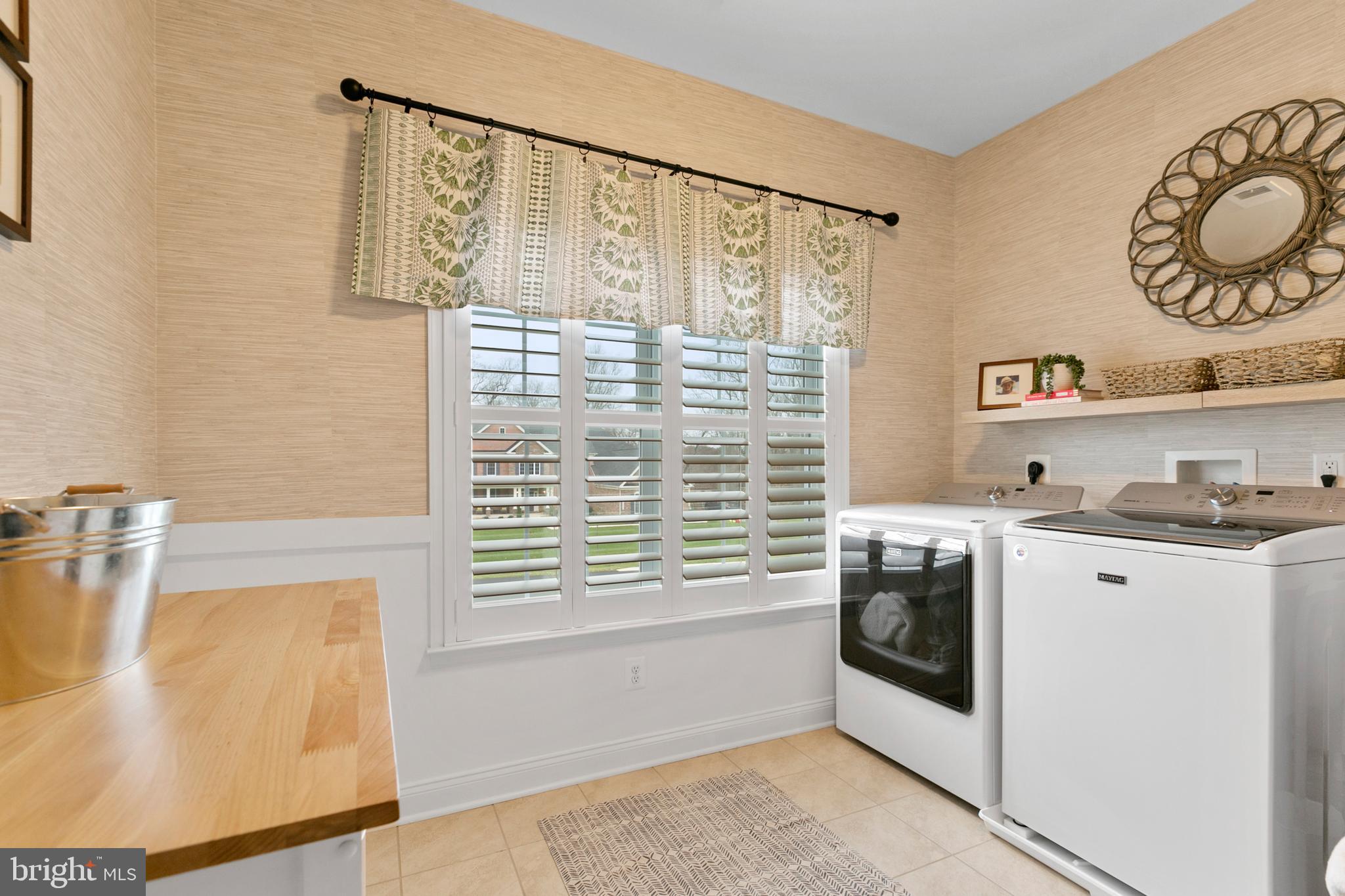 WEATHERSTONE - Residential