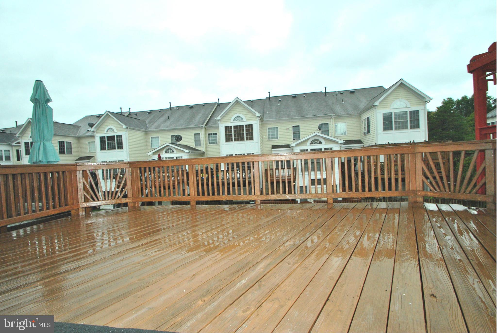 SOUTH RIDING - Residential