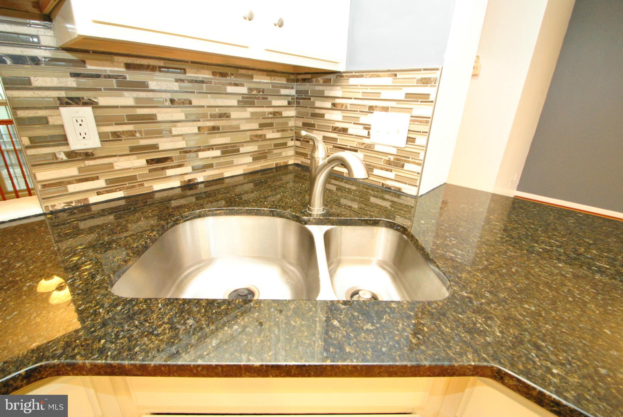 SOUTH RIDING - Residential