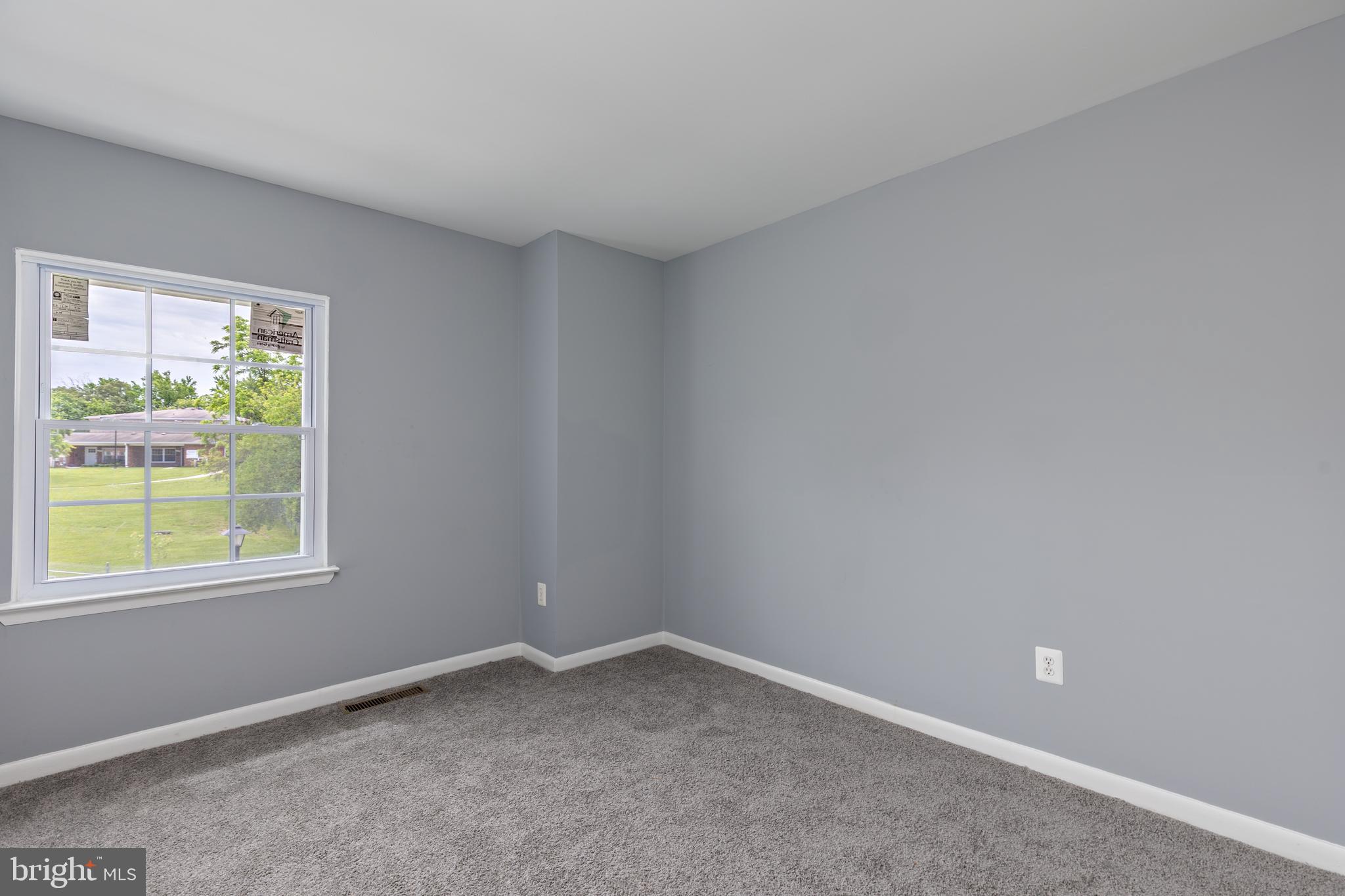 WHISKEY BOTTOM - Residential