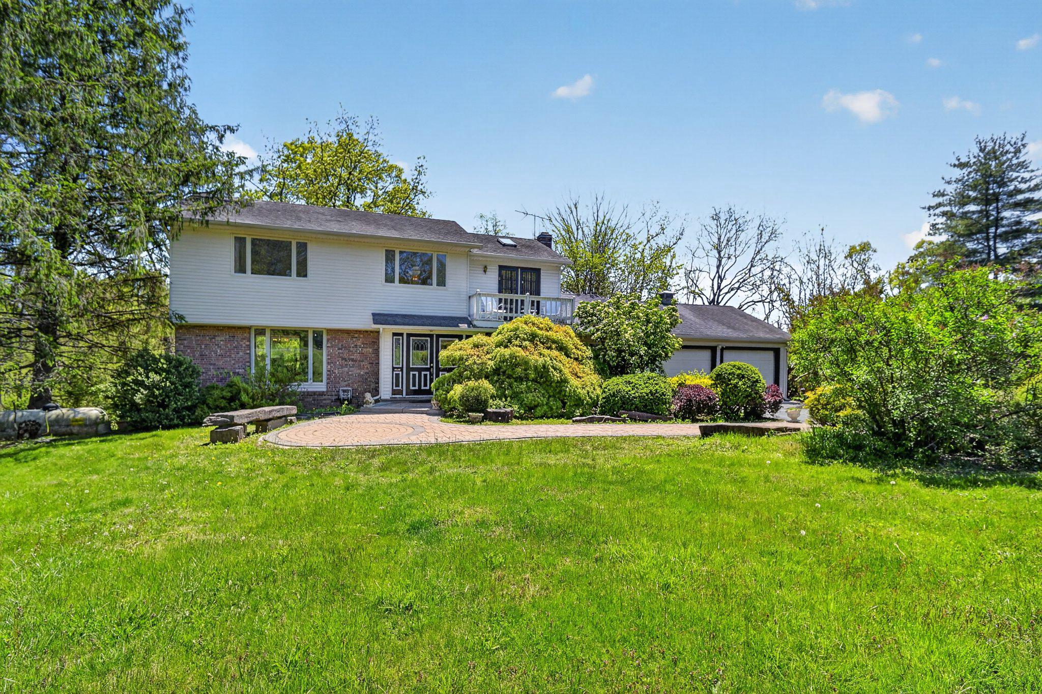 114 FEATHERBED LANE