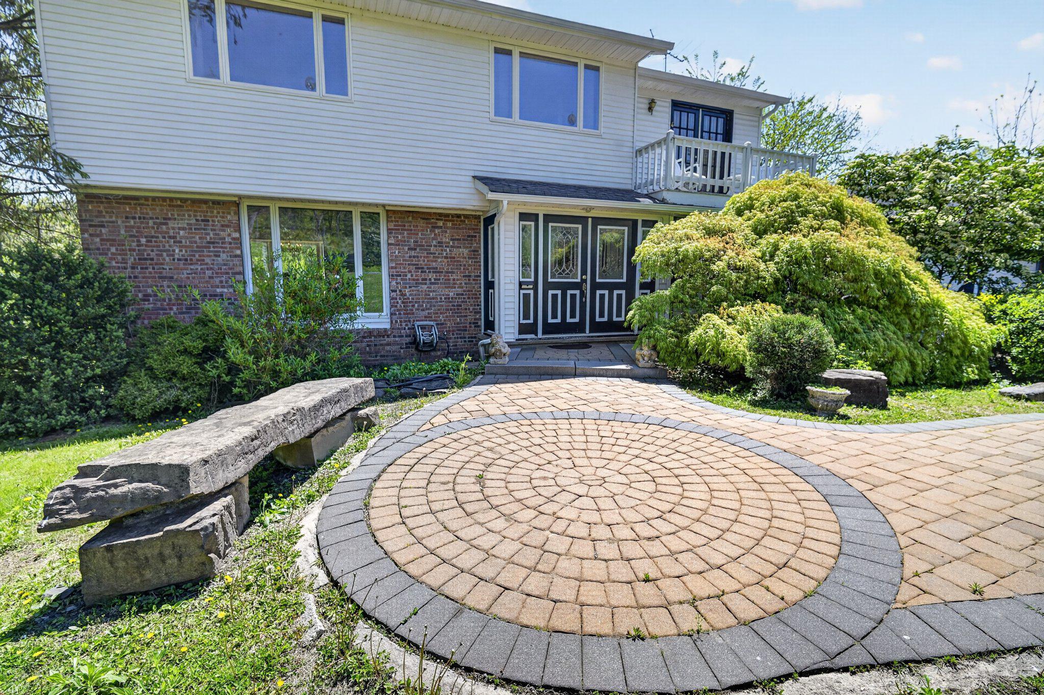 114 FEATHERBED LANE