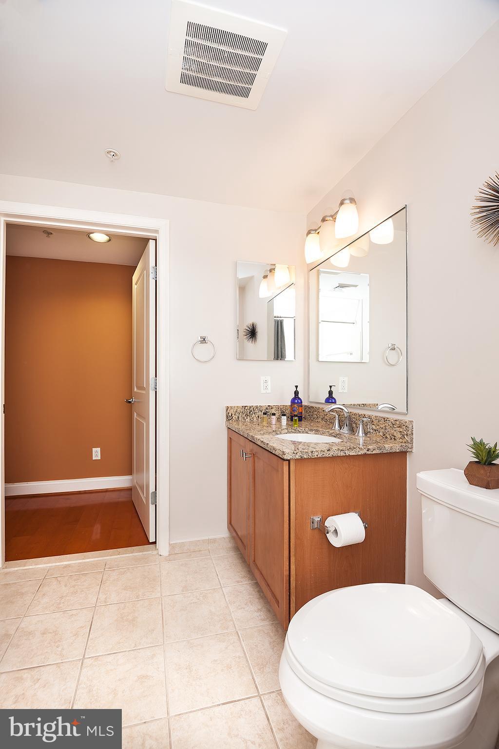 THE PHOENIX CONDOMINIUMS - Residential Lease