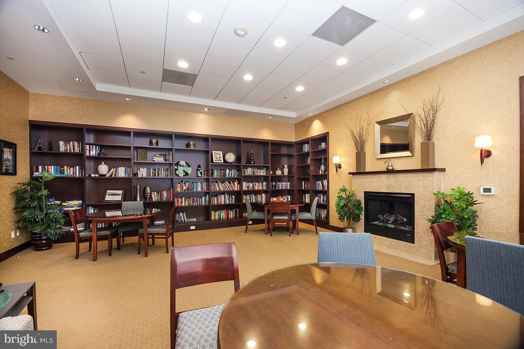 THE PHOENIX CONDOMINIUMS - Residential Lease