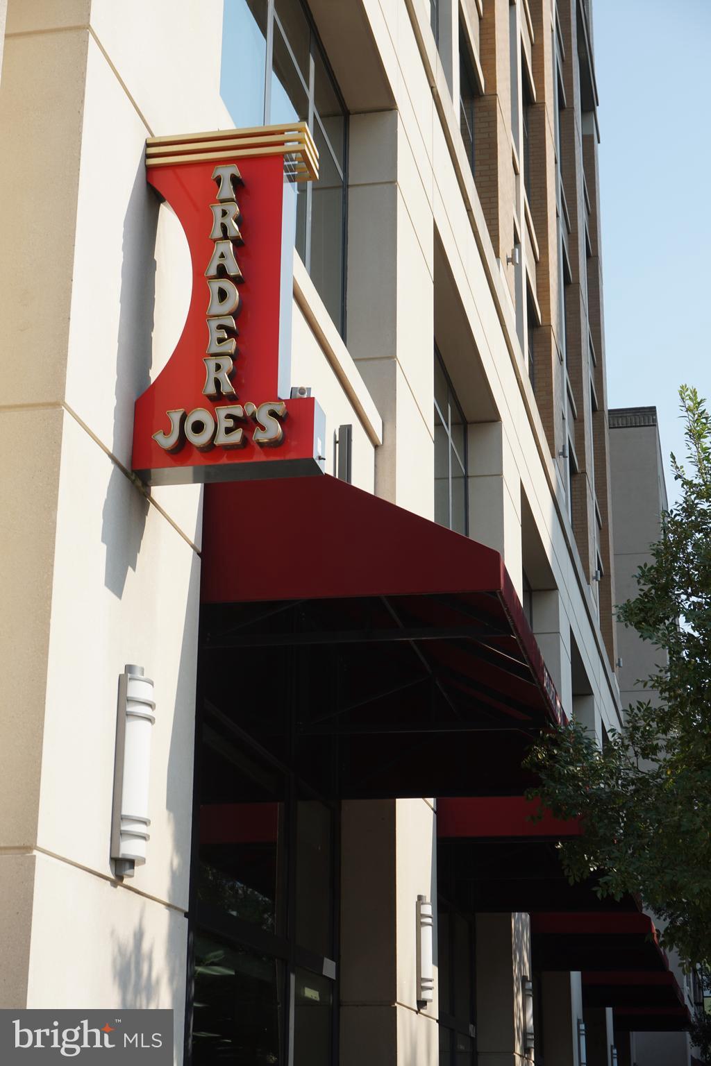 THE PHOENIX CONDOMINIUMS - Residential Lease