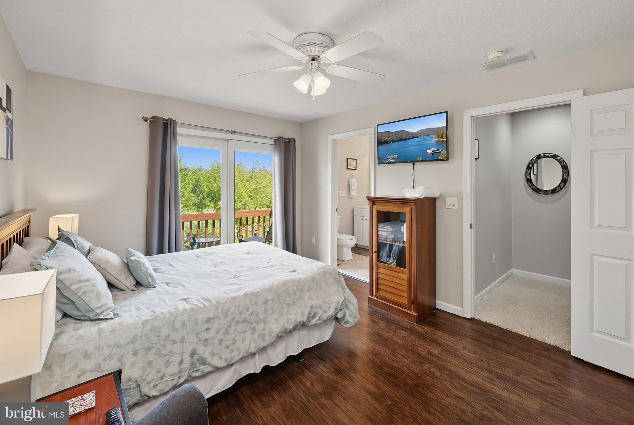 DEEP CREEK VILLAGE - Residential
