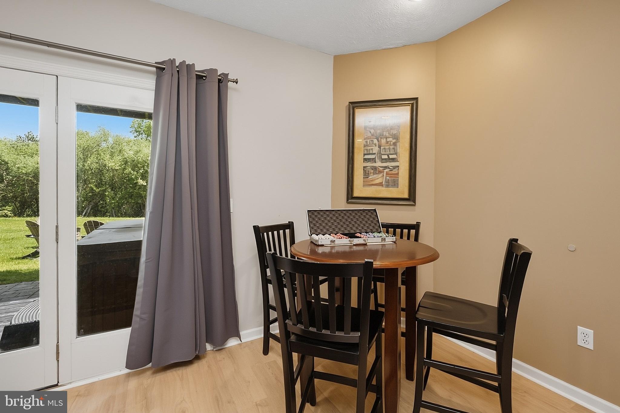 DEEP CREEK VILLAGE - Residential