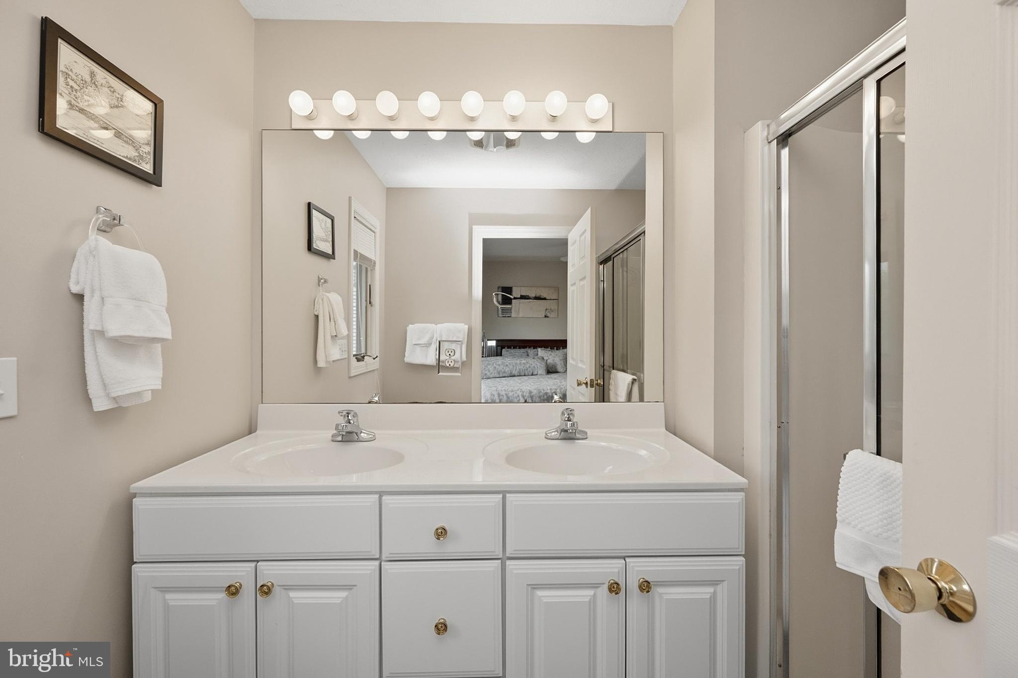 DEEP CREEK VILLAGE - Residential