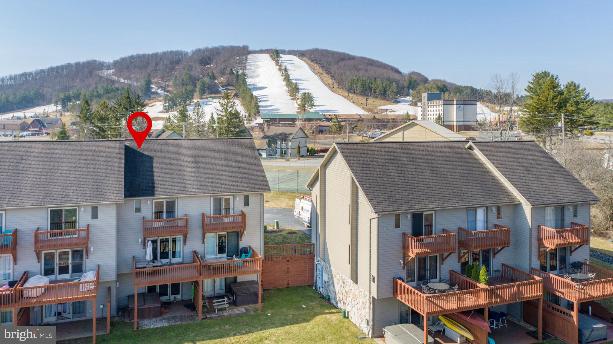 DEEP CREEK VILLAGE - Residential