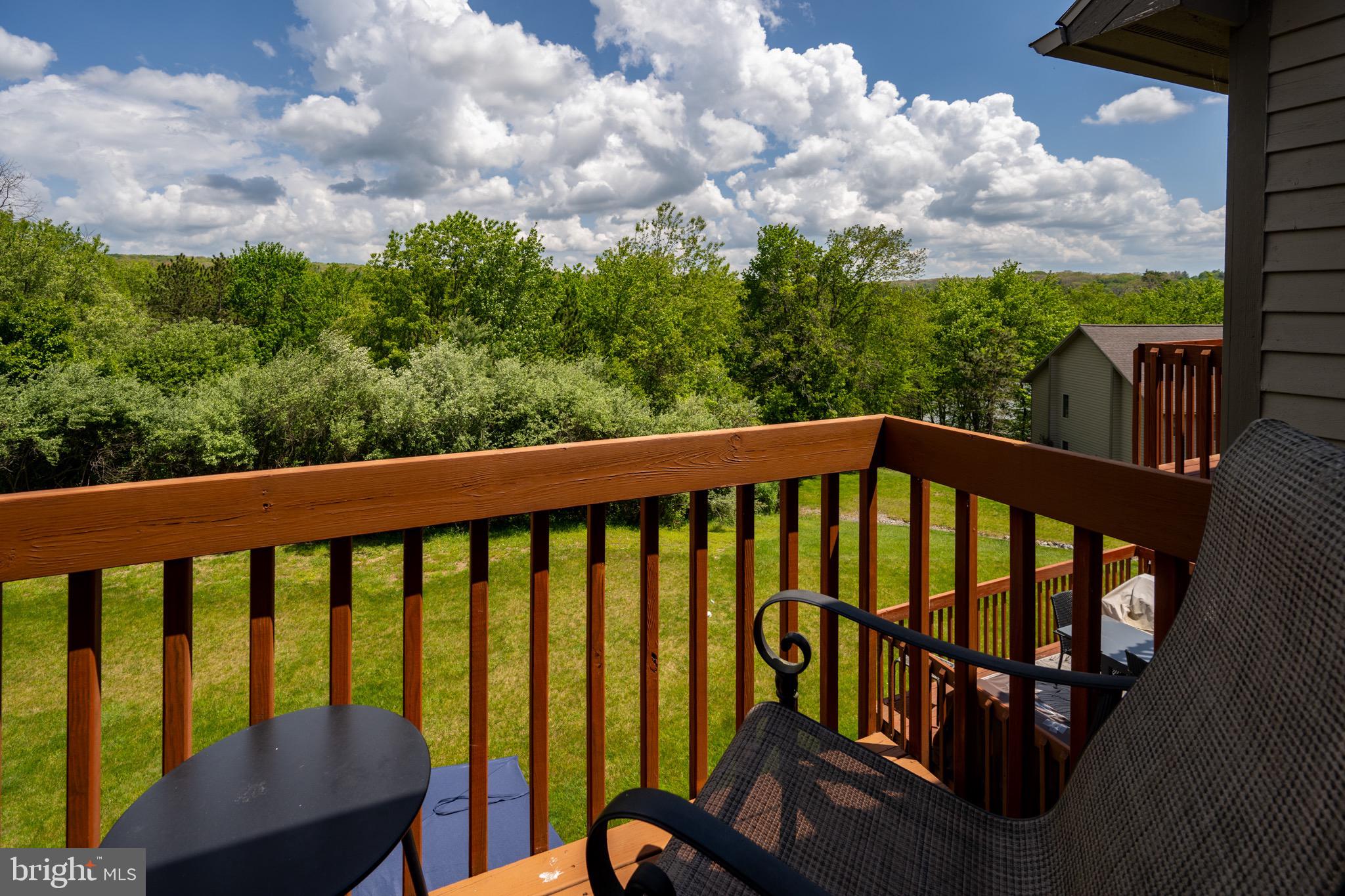DEEP CREEK VILLAGE - Residential