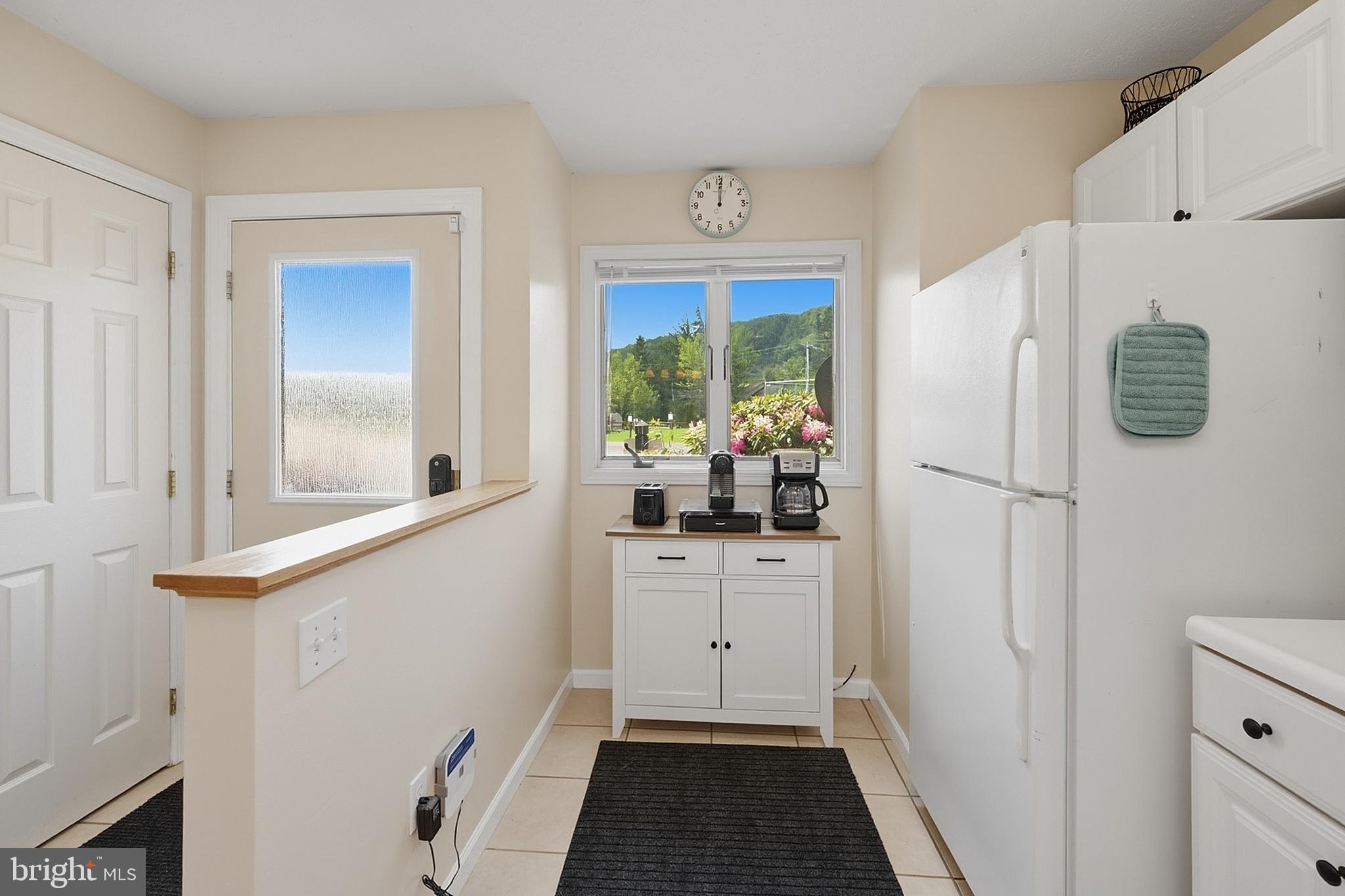 DEEP CREEK VILLAGE - Residential