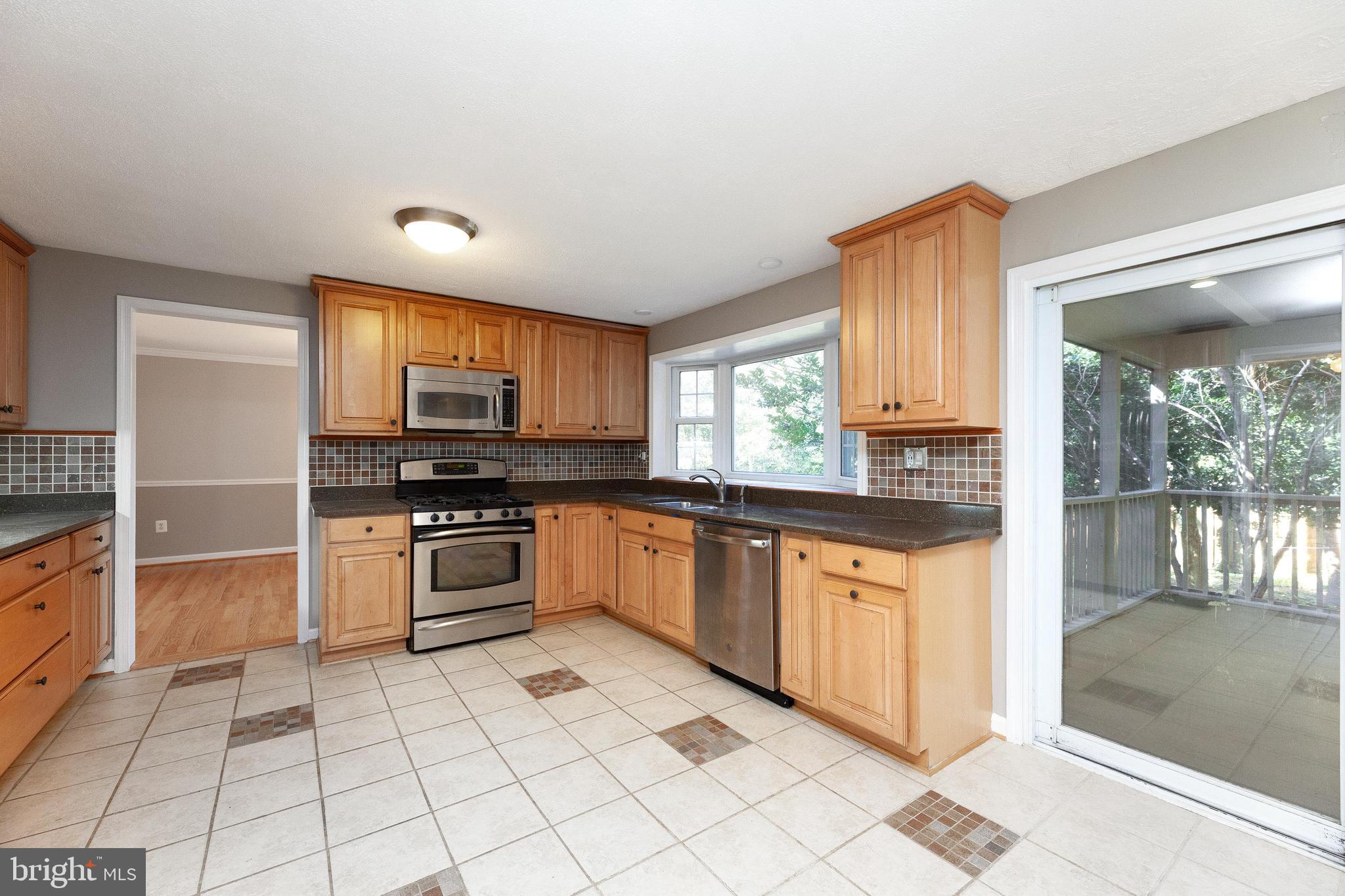 MOUNT VERNON GROVE - Residential