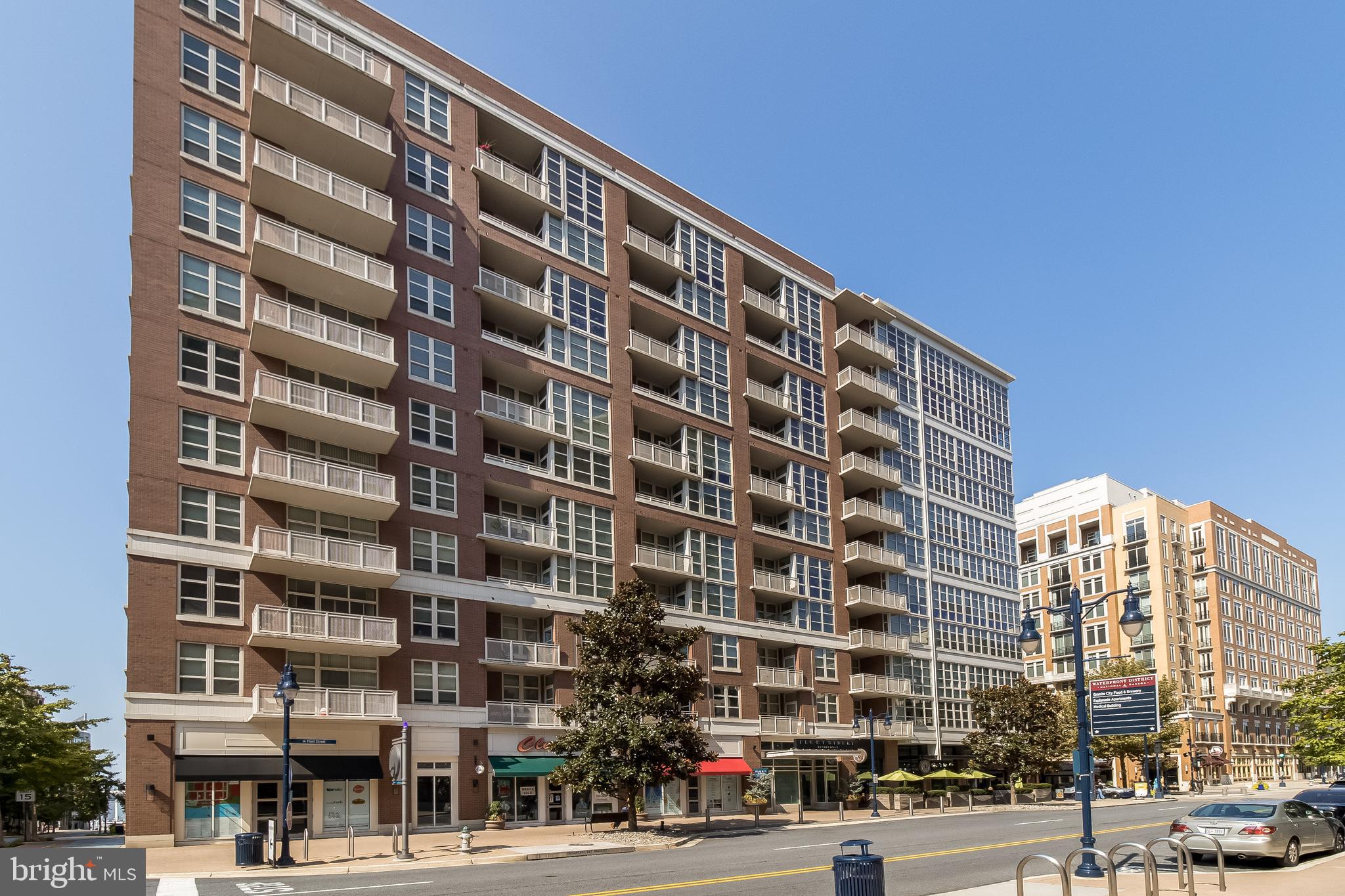 NATIONAL HARBOR - Residential Lease