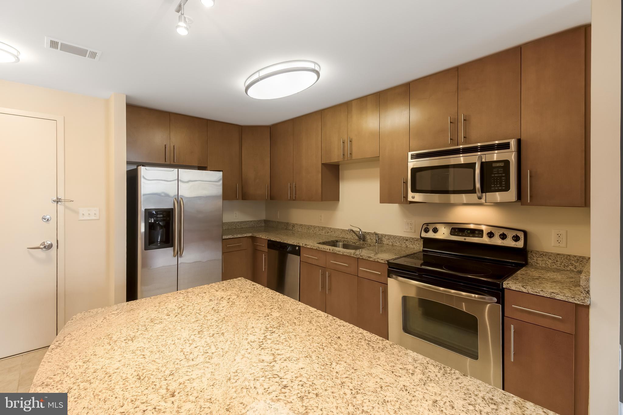 NATIONAL HARBOR - Residential Lease