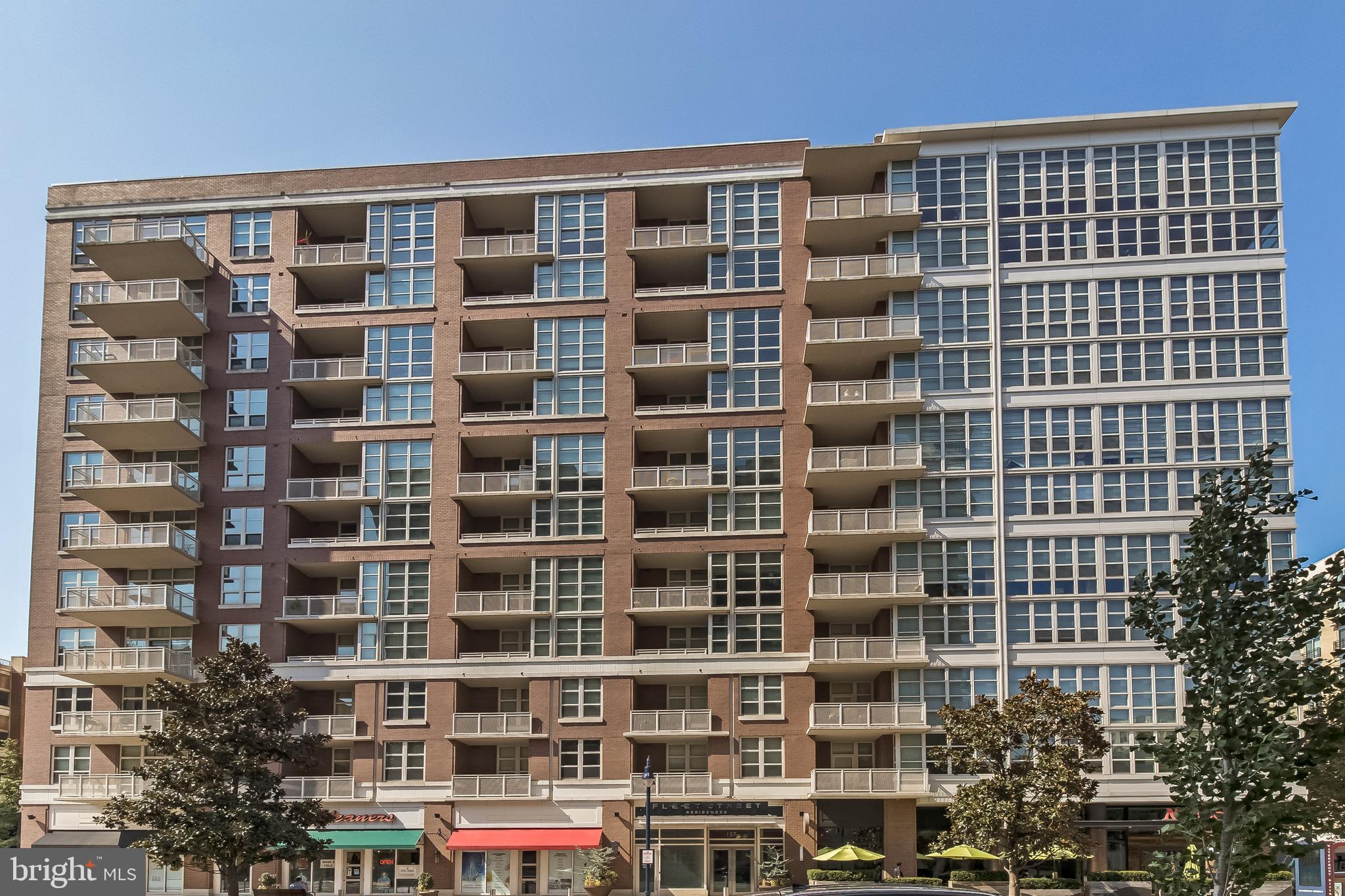 NATIONAL HARBOR - Residential Lease