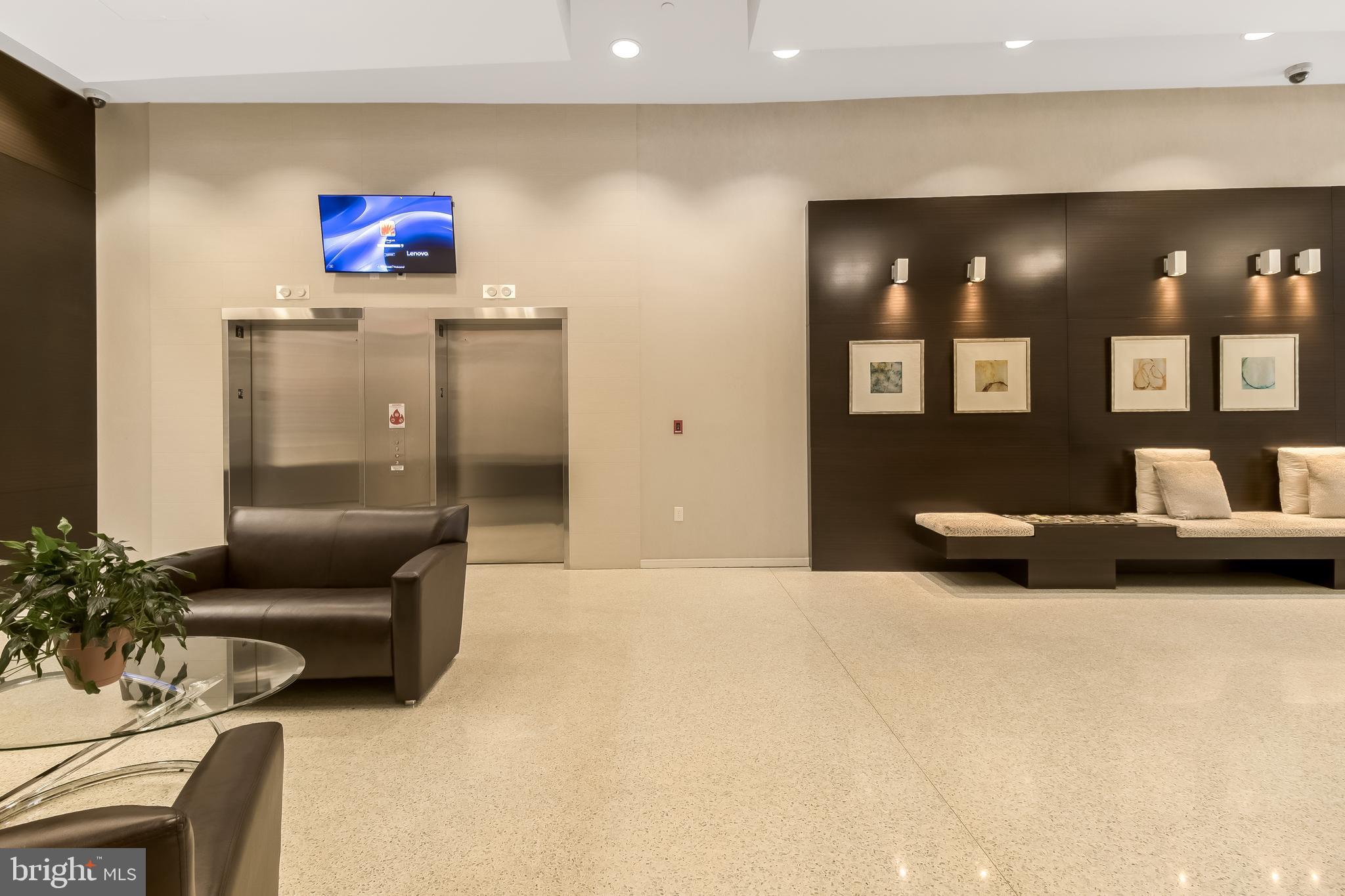 NATIONAL HARBOR - Residential Lease