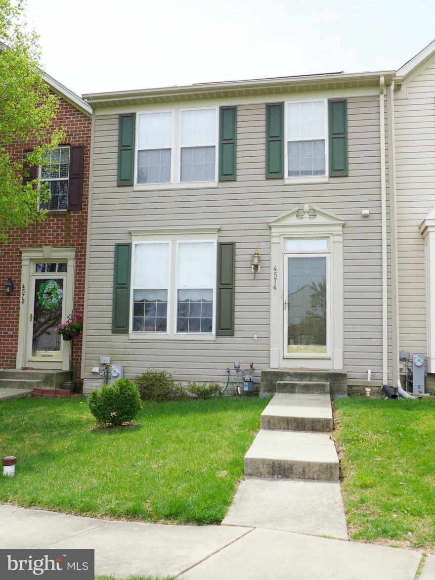 Price for Sale! Well maintained big size Townhouse. 3 bedrooms, 3.5 bathrooms. Master bathroom has separate shower and tub, big walk-in closet. Open kitchen has double sink, a nice island, and a lot of cabinets. Living room has hardwood floor. Family room has door connect to deck. Huge basement has Rac room, full bath. Two parking spaces. NEW Carpet. Close to shopping.Investor: Rental $1850/month.