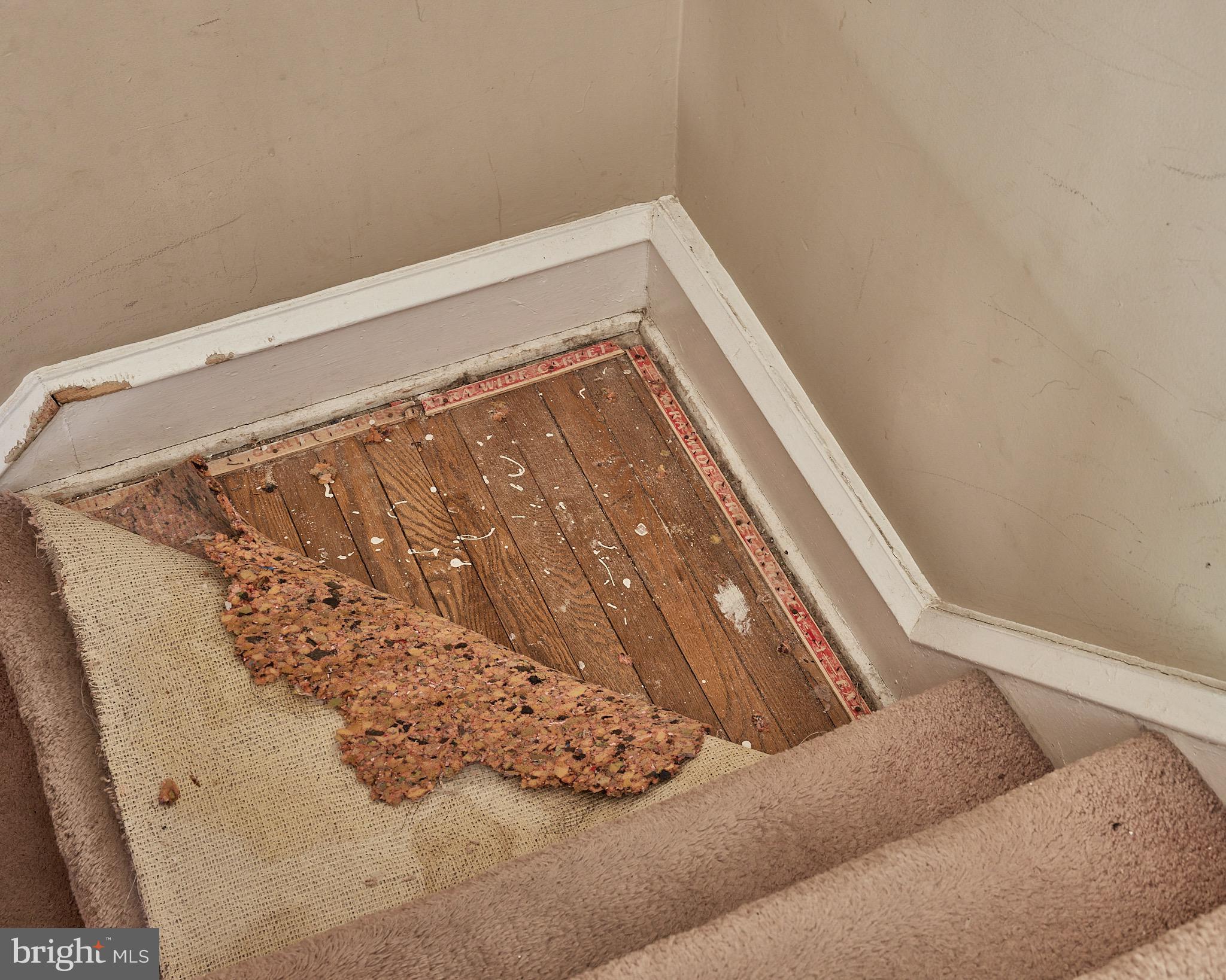 ROXBOROUGH - Residential