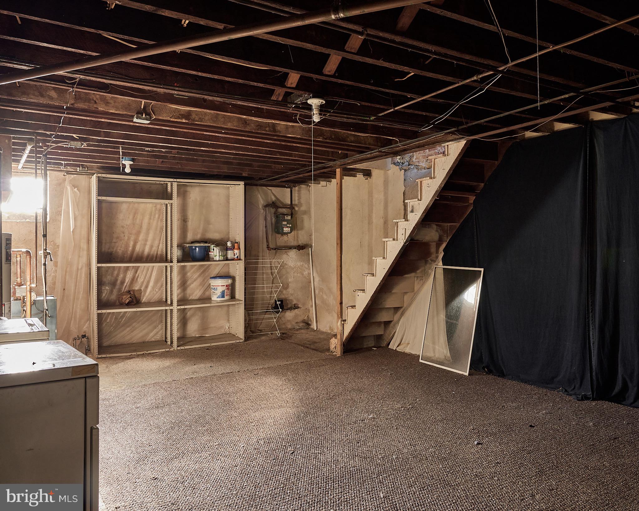 ROXBOROUGH - Residential