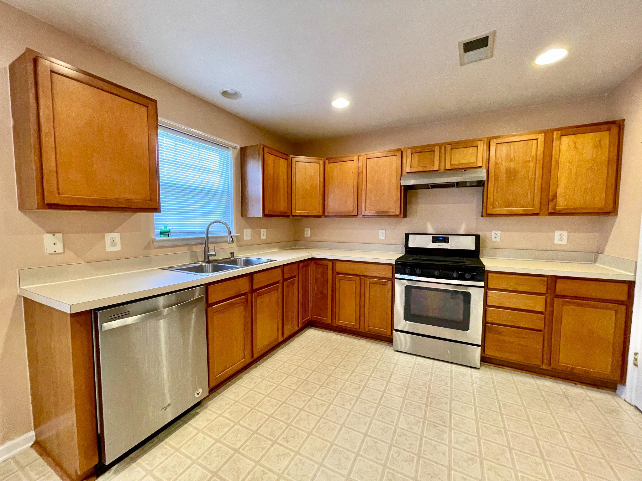 HUPPS RIDGE - Residential