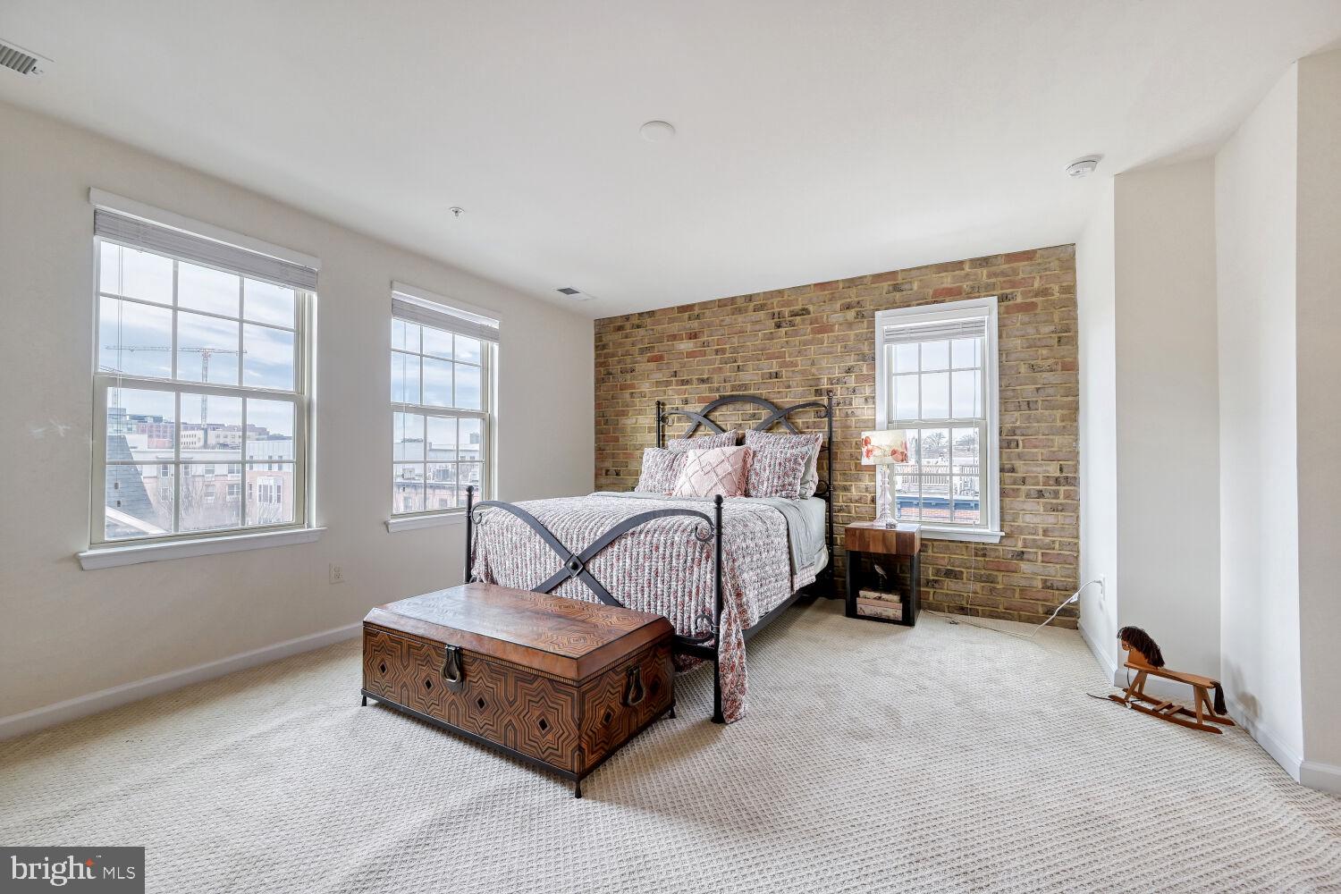 EAGER PARK TOWNHOMES - Residential